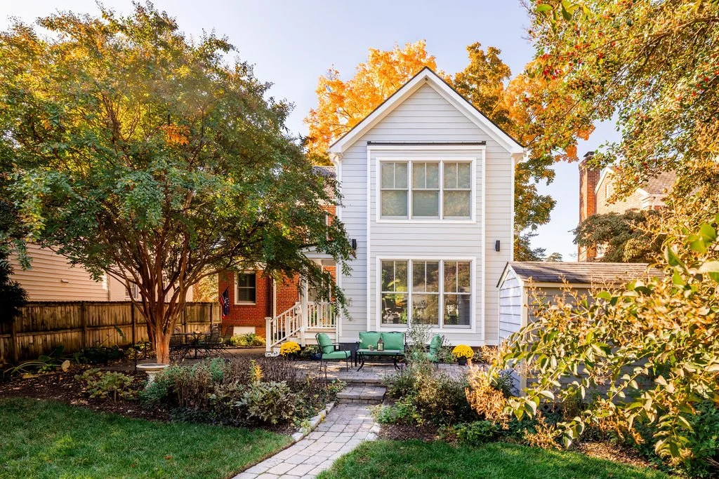 porch before.jpg