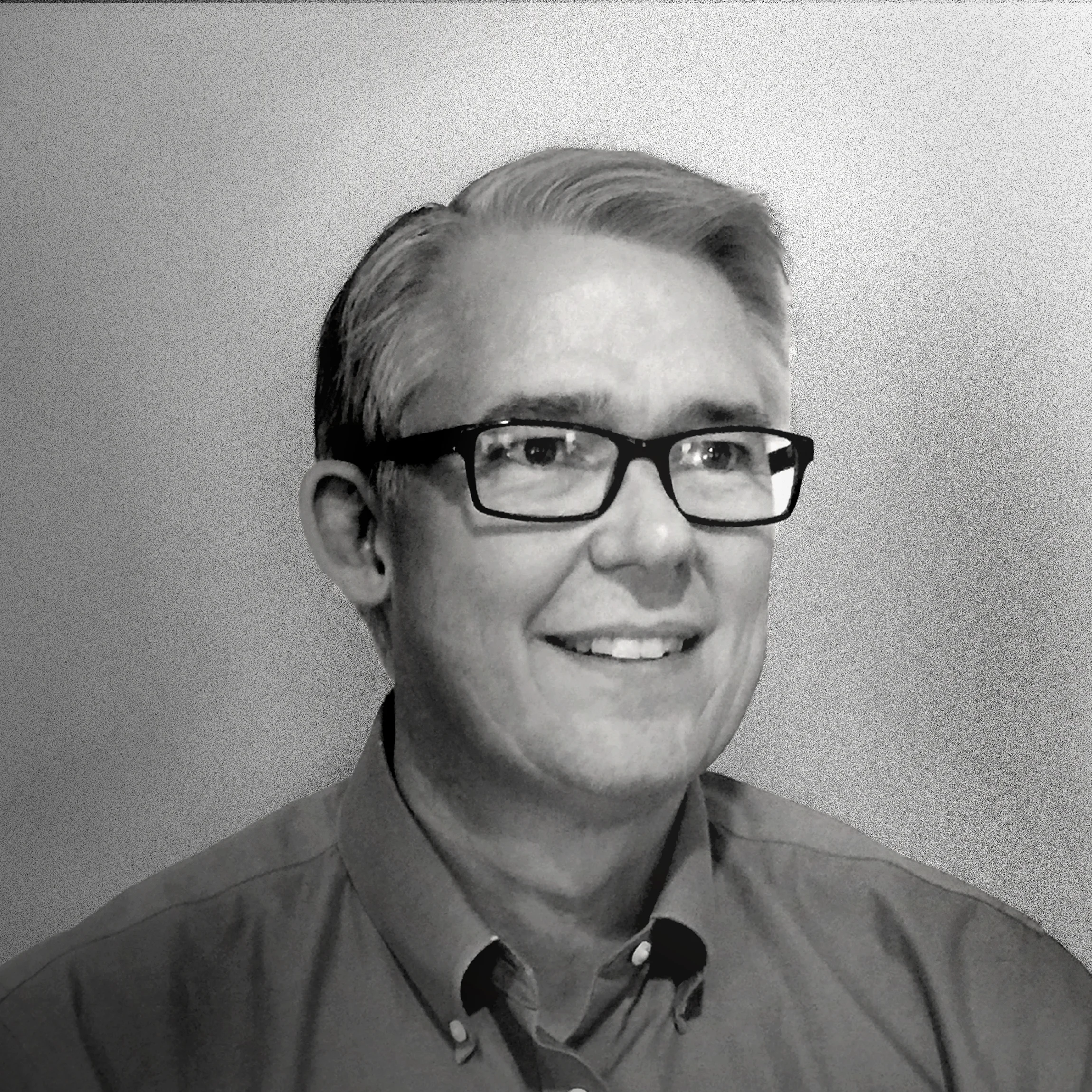 Geoff Gill - President Shimmer Americas Geoff joined Shimmer in March 2016 as the President of Shimmer Americas. Geoff’s primary role is as a member of the global management team with particular focus on business and product strategy for the consumer neuroscience and medical markets. Prior to Shimmer, Geoff performed a wide variety of roles at Innerscope Research, Inc., a leading consumer neuroscience company, most recently as CFO/SVP of Operations. Other experience includes VP of R&D for Bayer Diagnostics Critical Care division and Global Market Manager at Weidmann Electrical Technology. Geoff has a AB in Applied Math and Physics from Harvard University and an MS in Management of Technology from the MIT Sloan School of Management. Geoff's main hobbies include tennis and squash, neither of which he plays as frequently (or as well) as he wishes.