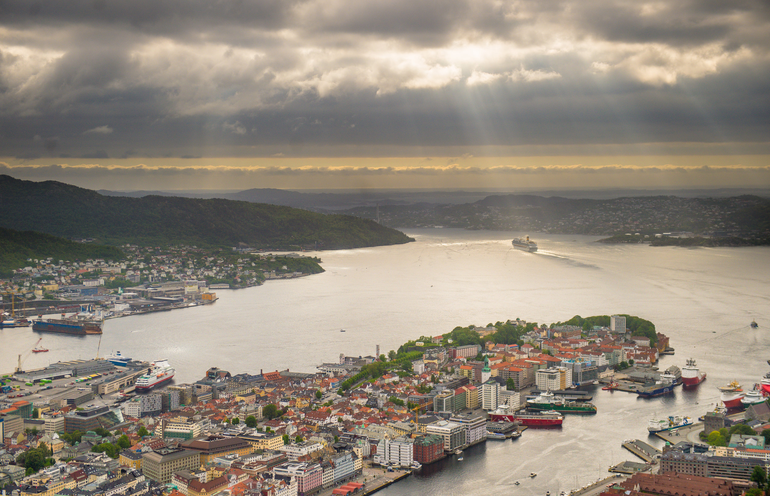 Copyright © Reserved: Sverre Hjørnevik / Fjord Norge AS