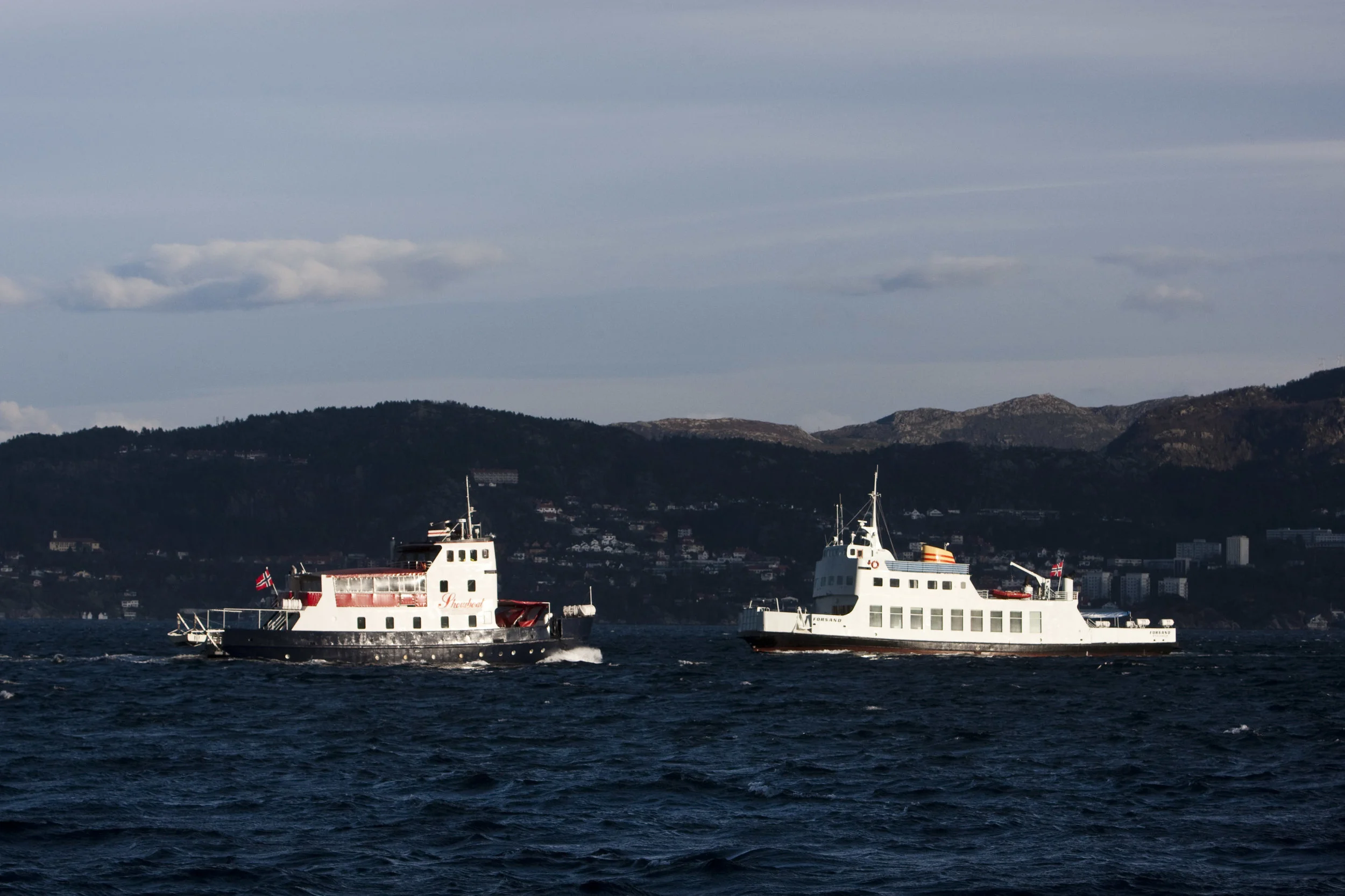 Copyright © Reserved: Showline Norway AS