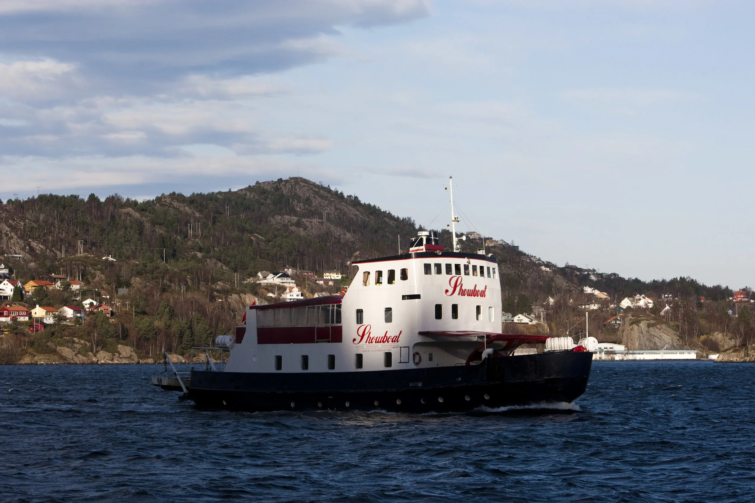 Copyright © Reserved: Showline Norway AS