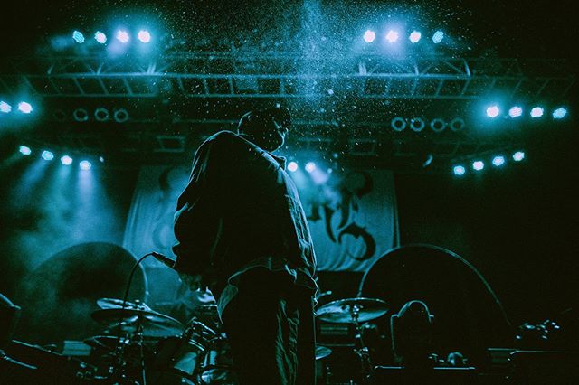 You just can’t stop talking shit. .
.
.
.
.
.
.
#canon #minkiewiczphoto #photography #photographer #liveshot #liveshow #concertphotography #emmure #emmurecult #cult #vocalist #band #heavy