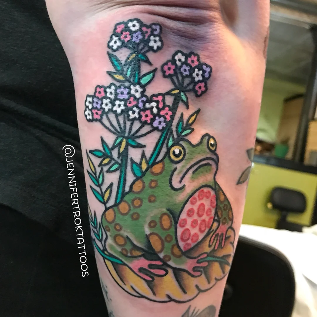 jennifertroktattoos_BcFQVFVAL15.jpg