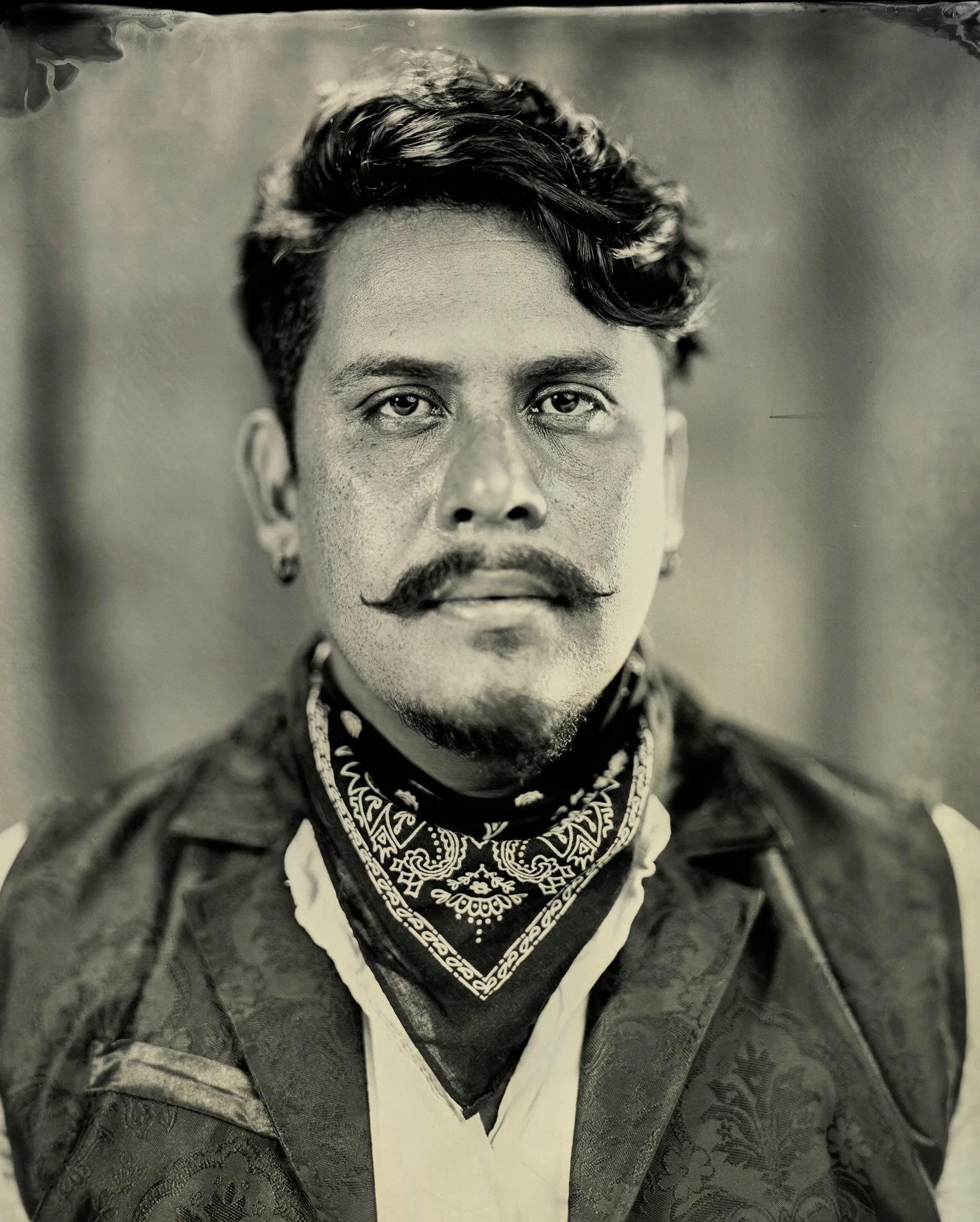 One of the questions I get the most when people come to the studio is how I got into tintype photography, so here&rsquo;s a short version of my story.

I grew up in Guatemala City. My family opened a photo studio in 2000, and I was 17 at the time. Th