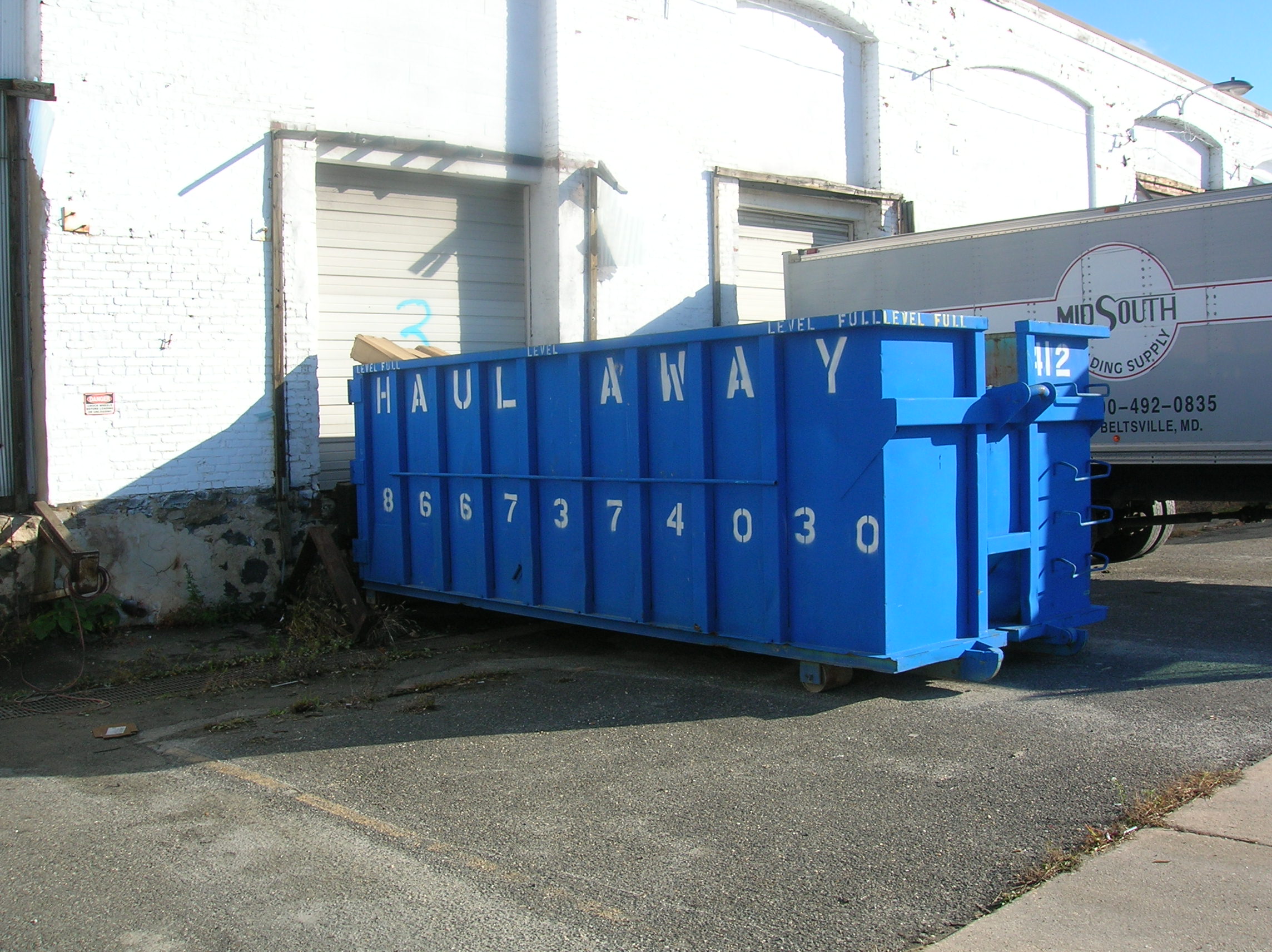 30 Yard Dumpster: 6h’ x 8w’ x 19L’