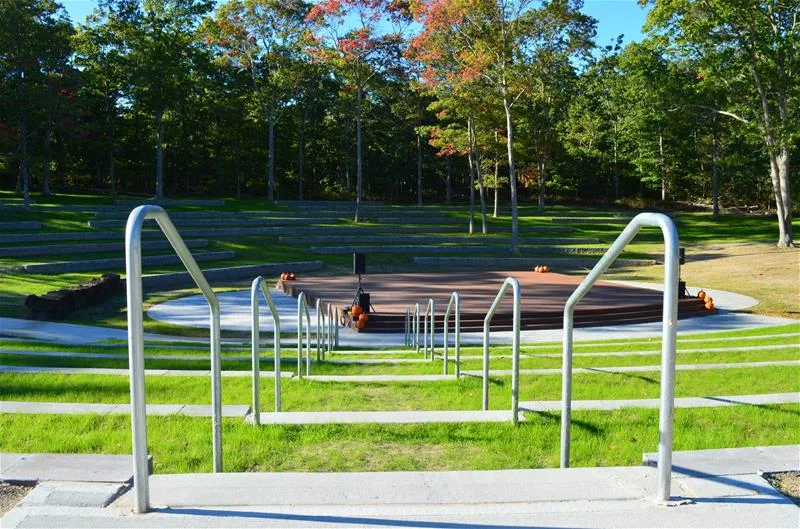 GG_Amphitheater Stairs.jpg