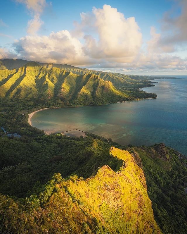 Look like one drone shot, but is not one drone shot. 😉 Promise. 😉 No but for real. 🤫 ... 😉 Wait what? 😏
・・・⠀ ⠀ 
Sony a7R III | Sony 16-35mm f4 OOS | Tiffen HT CPL Filter | Fstop Gear Anja Backpack