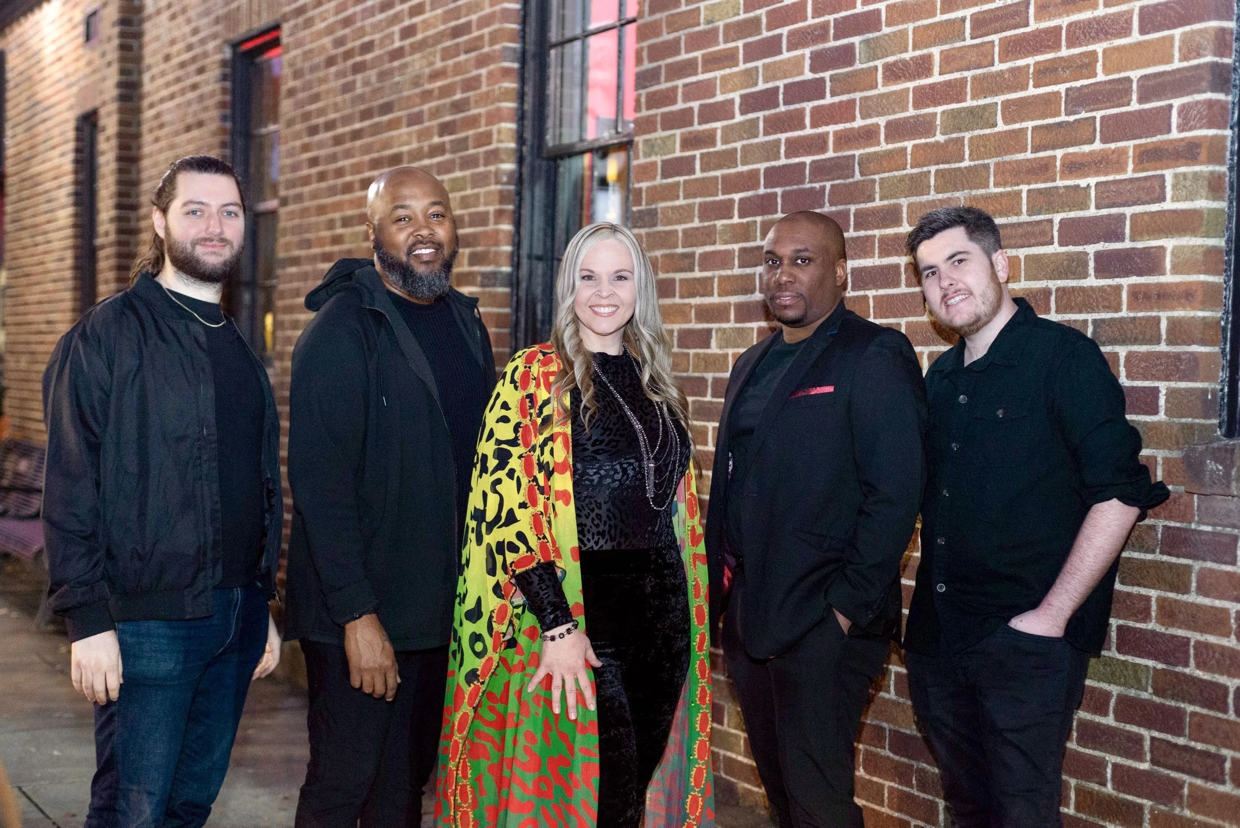 Angelyse and Elecoustic Soul live at TNTs
