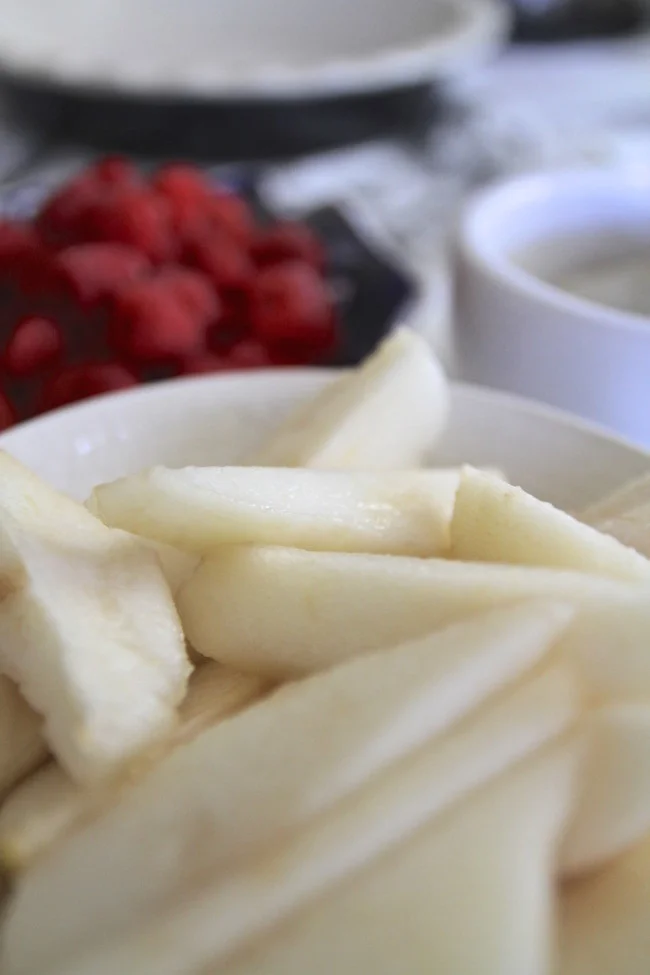 pear-clafoutis-bartlett-650x975.jpg