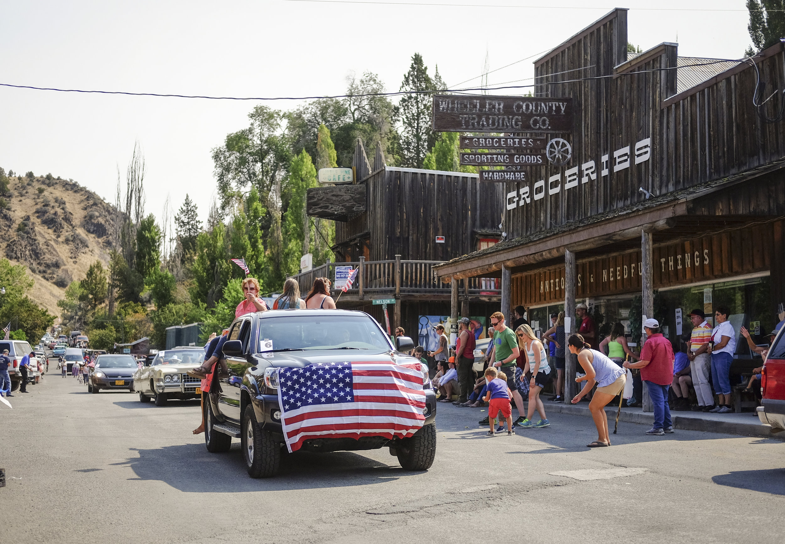 Downtown-Mitchell-Oregon.jpg