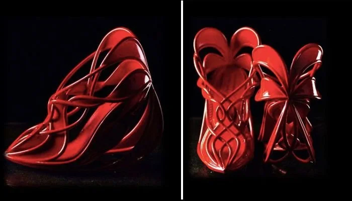 Britische Schuhdesignerin Annie Foo entwirft ausgefallene, umweltfreundliche Schuhe mit 3D-Drucker.jpeg