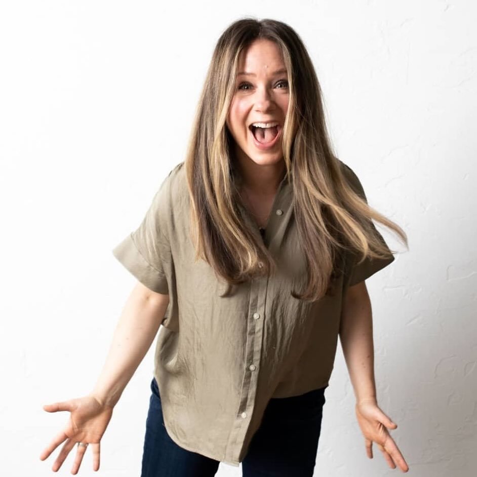Practice Laughter: A Yoga &amp; Comedy Experience with Shanan Kelley

Saturday | May 31st
6:00 - 7:30 PM

Join us for an evening of multi-levels functional flow yoga combined with - wait for it - comedy! Shanan&rsquo;s extensive background in both yo