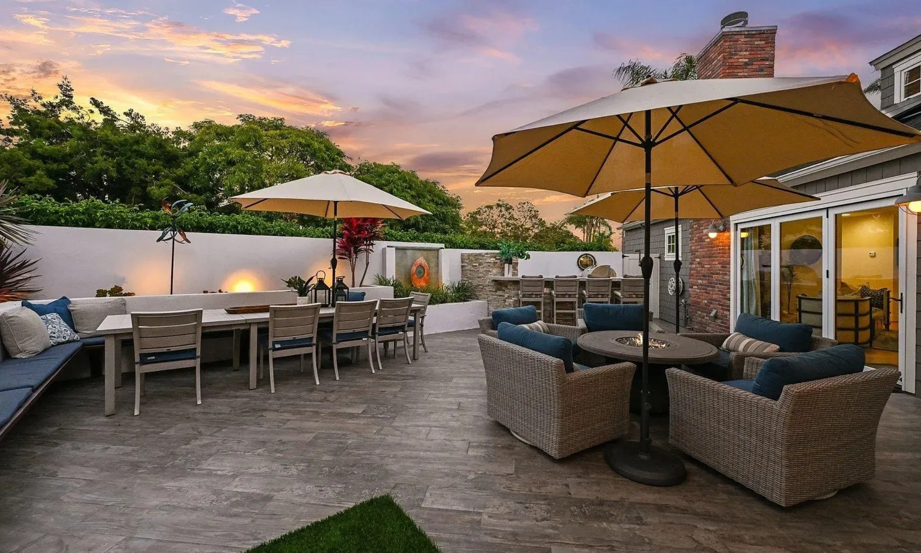 343 Palm Patio (2).jpg