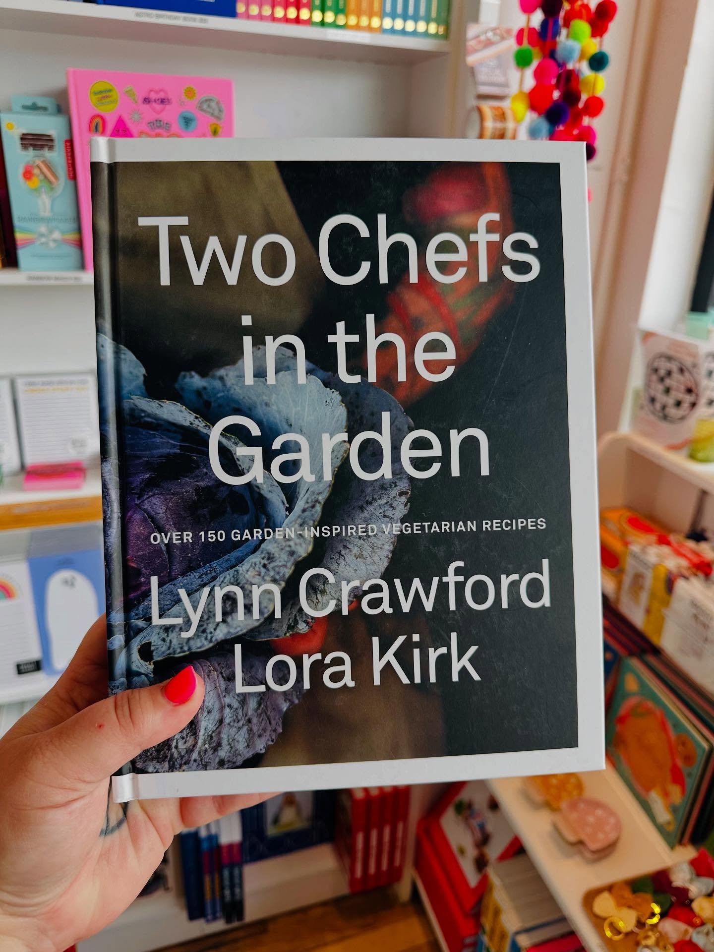 🪴🪏🥬🥕🫜🪏🪴
Got a garden? Get this book!
So many great recipes showing you what to do with all the produce you&rsquo;ll be swimming in so soon!