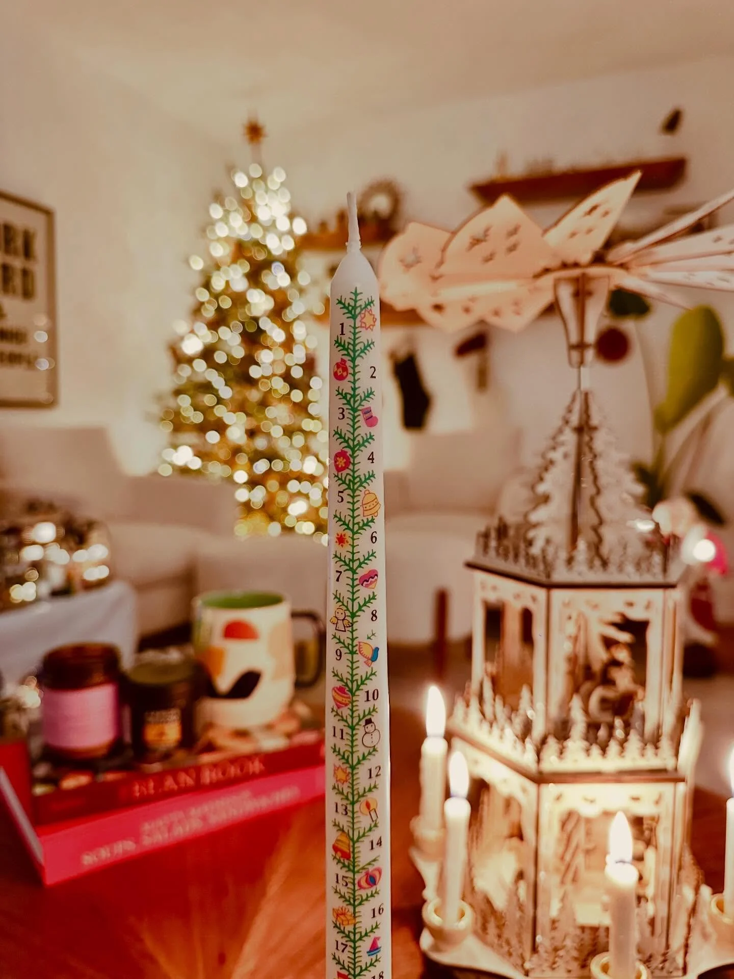 🕯️🕯️🕯️🕯️🕯️🕯️🕯️
The most charming and cozy Christmas Advent candles are back! Light them for just a bit each day starting on the 1st to keep you cozy till Christmas 🎄 

Available in-store and online now ✨