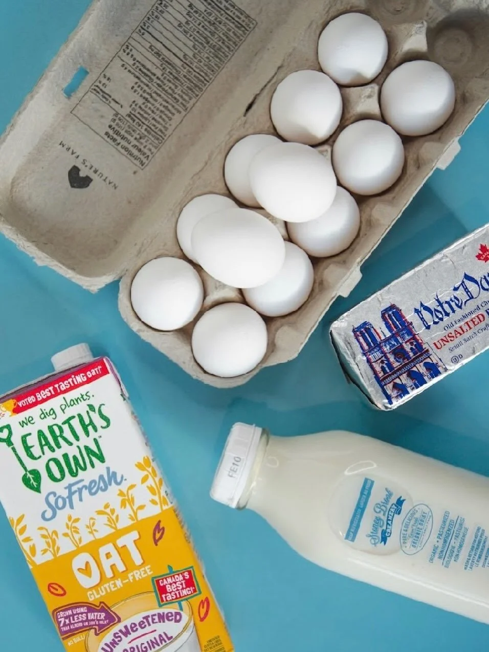 🥚 🥛 🍞 🧈 🧀 🥚 
Need the basics? We got you covered!
The best eggs, delish bread, excellent butter and both dairy and oat milk, all local (except the oat milk)

We&rsquo;re here today through Saturday 10-5, buds!