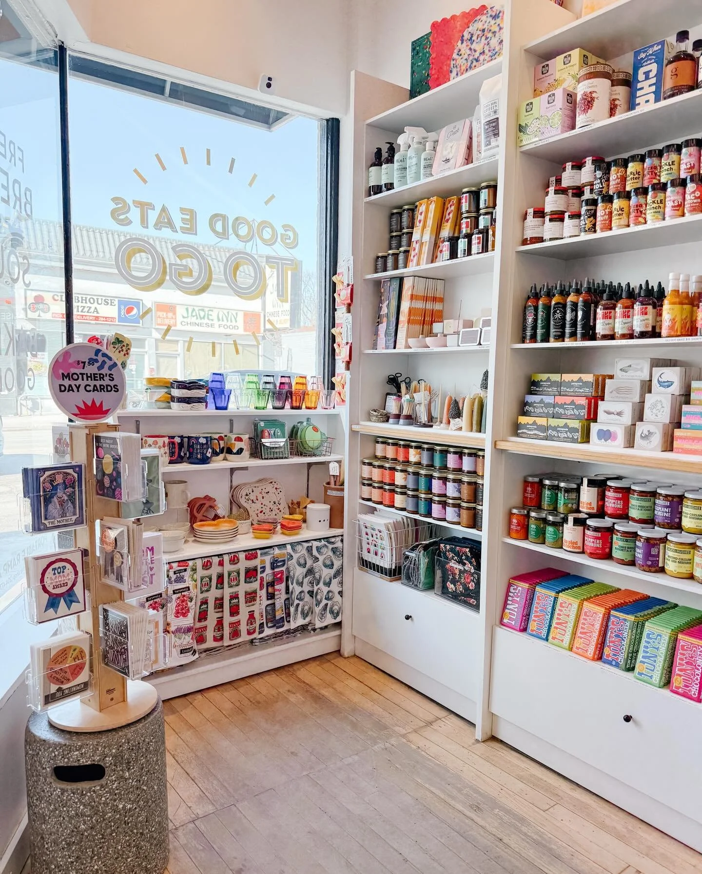 💗💗💗💗💗💗💗
Today is a GREAT day to beebop around South Osborne!
Grab a coffee, peruse some shops, a walk down Churchill and some lunch or dinner - best!
We&rsquo;re here till 5.