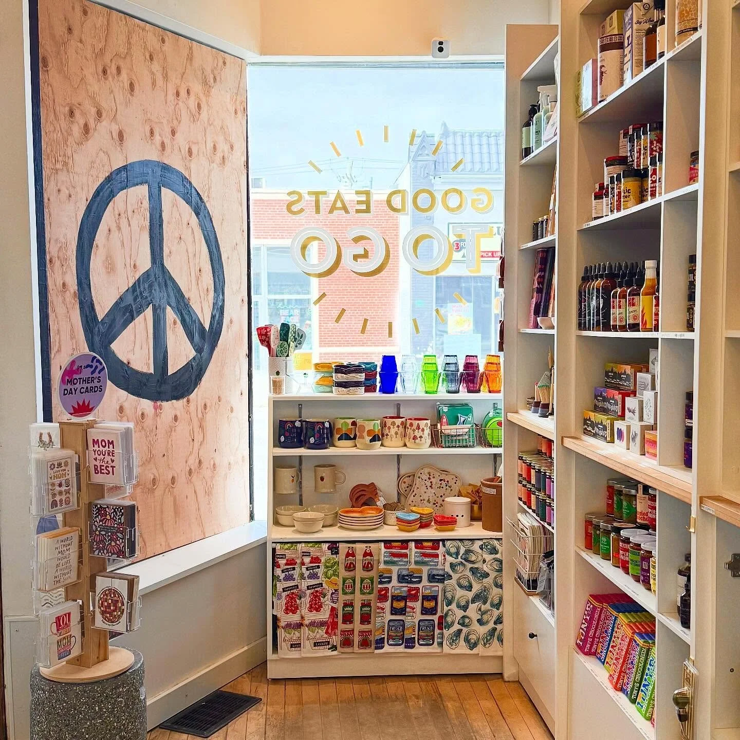 ✨✨✨✨✨✨✨
Still cute, still rad!
Here 10-5 today through Saturday, buds.