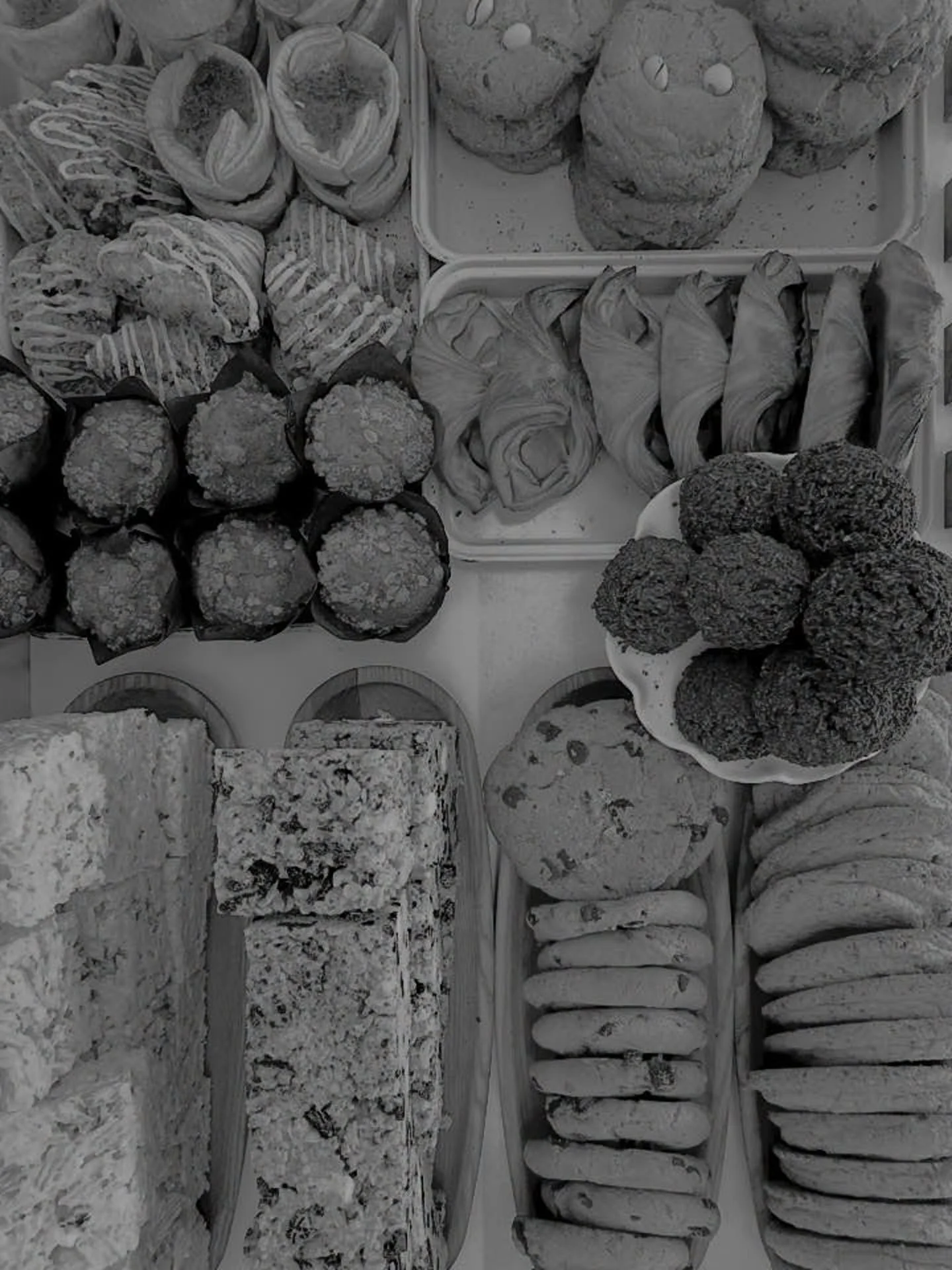 🍪🍪🍪🍪🍪🍪🍪🍪
Happy Saturday!
We&rsquo;re here with allllllll the treats 10-5 then closed Sunday + Monday as always.