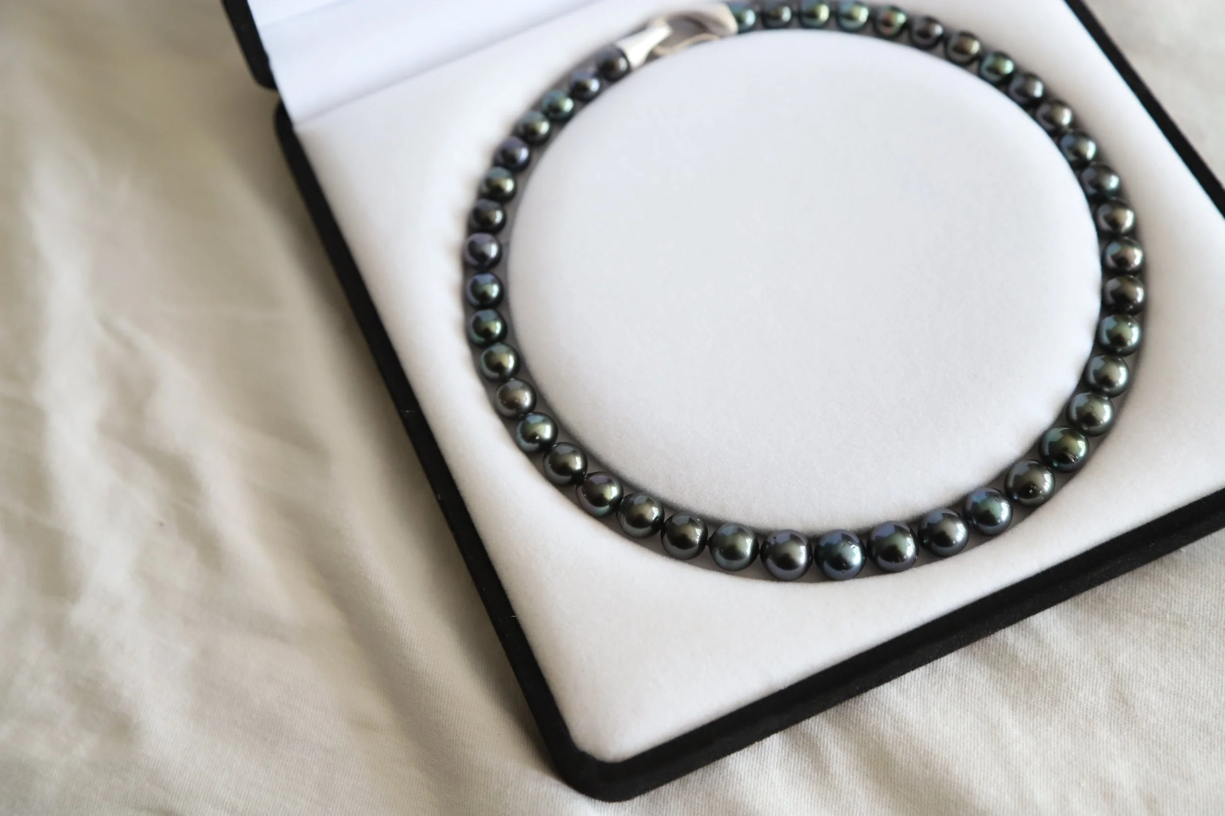 Tahitian Pearl Strand 1