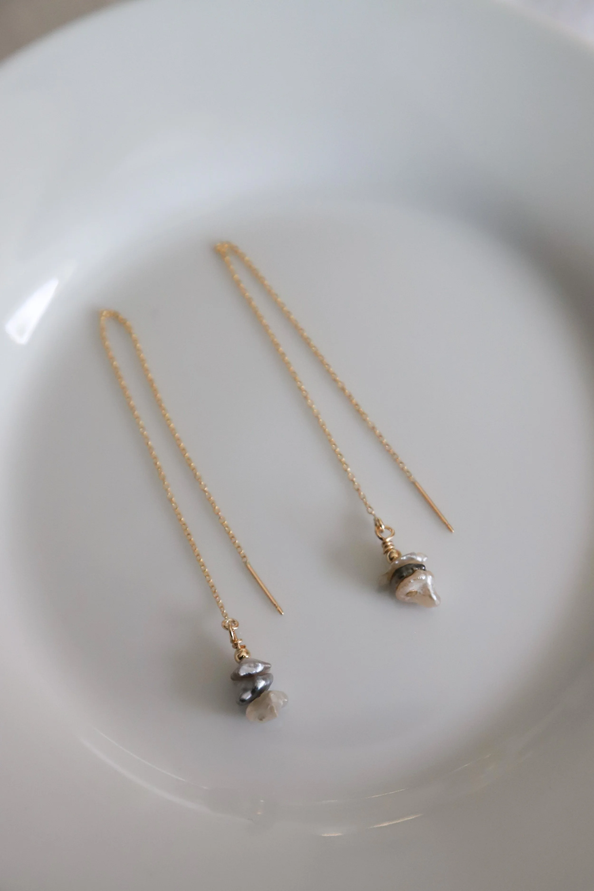 Keshi Threader Earring