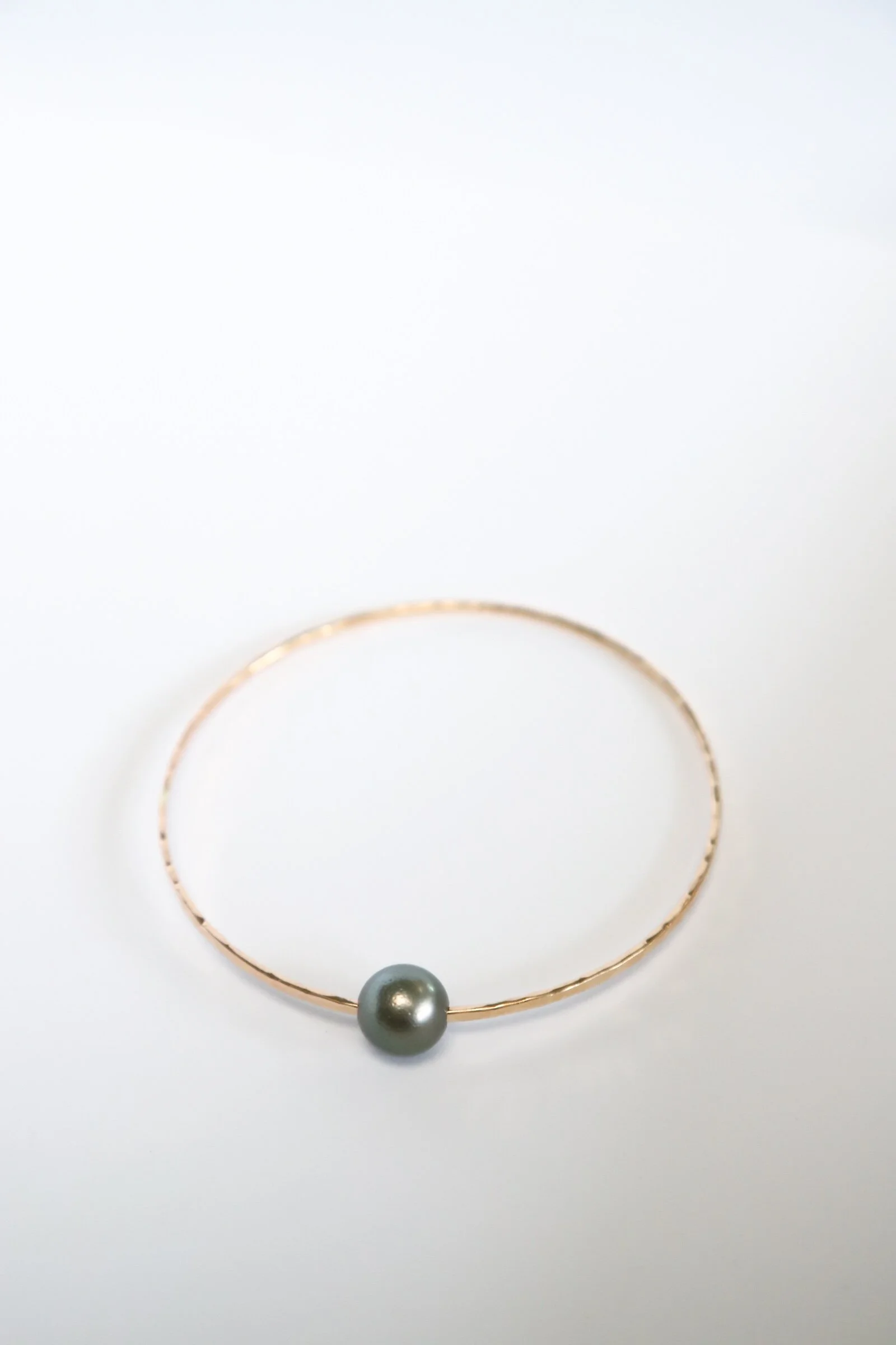 Tahitian Pearl Bangle Gold