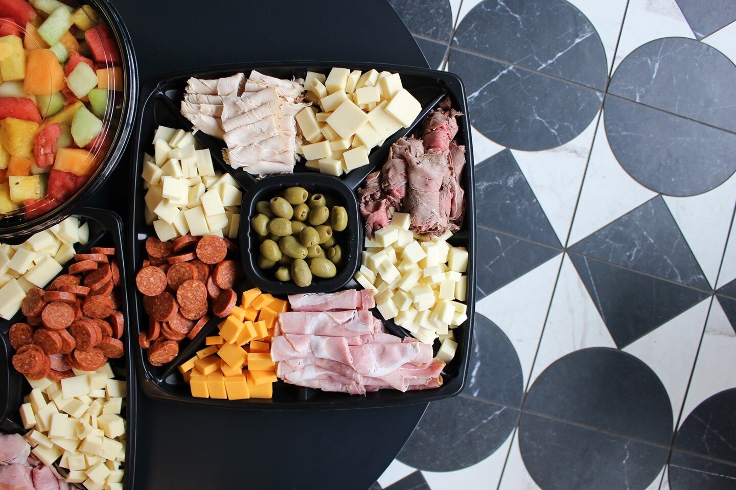 That's one mighty looking platter of tasty meats and cheeses!⁠
⁠
⁠
BTW...FREE PARKING ALWAYS at Mortimer and St Joseph's parking garages! Just ask for a parking validation! ⁠
⁠
Order now! Link in bio or call ahead at 585-642-7243! ⁠
⁠
⁠
@merconmain #