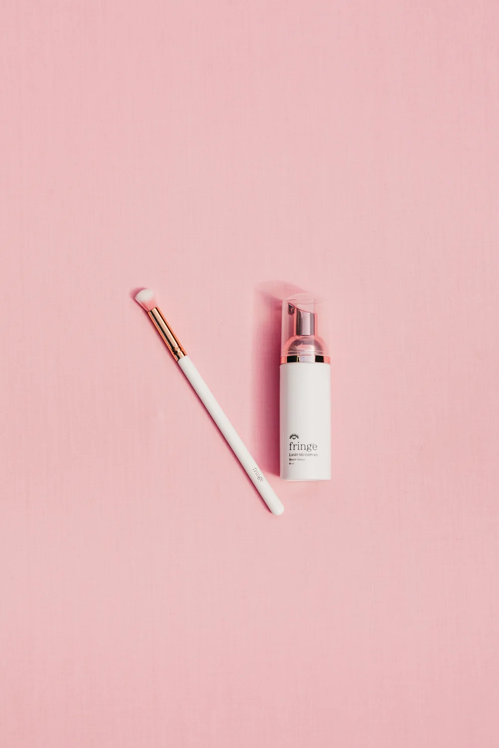 Cleaning-Brush-and-Lash-Shampoo-1.jpg