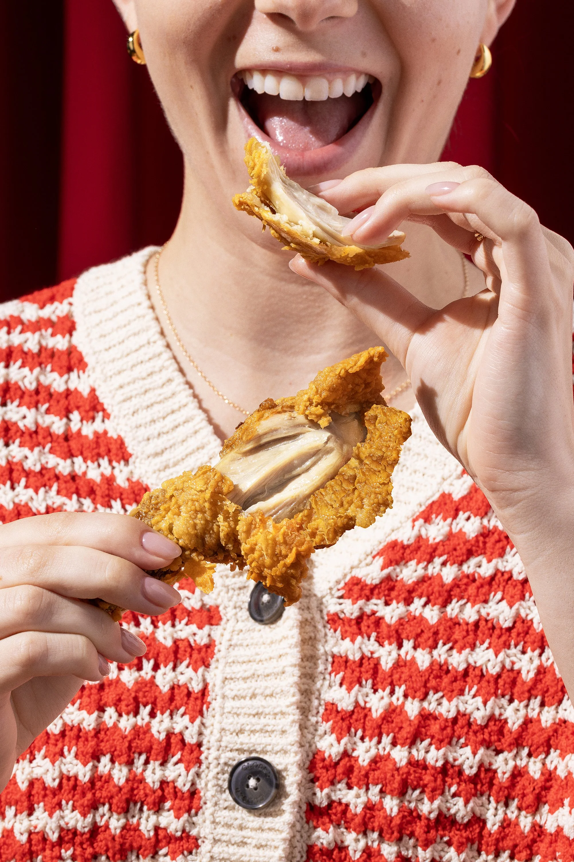 Jollibee_ChickenJoy_EricaAllen_JuicyShot4_0420 copy_R3.jpg