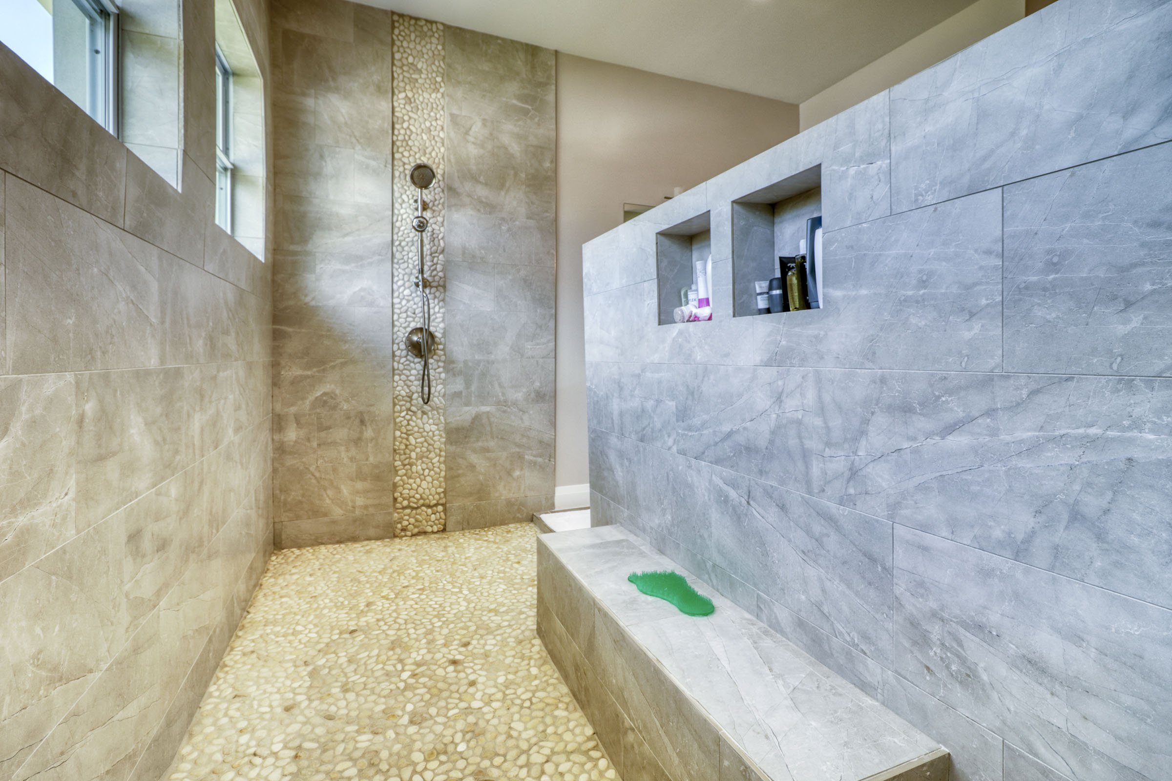 1811 23rd St SW Naples FL-print-037-031-Master Bath-2400x1600-300dpi.jpg