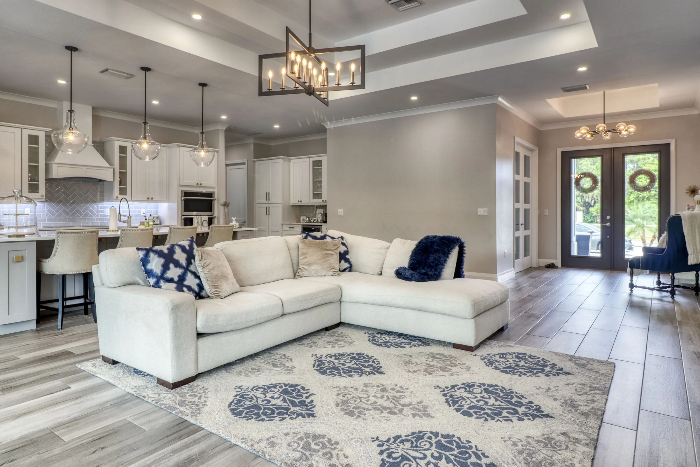 1811 23rd St SW Naples FL-print-008-005-Living-2400x1600-300dpi.jpg