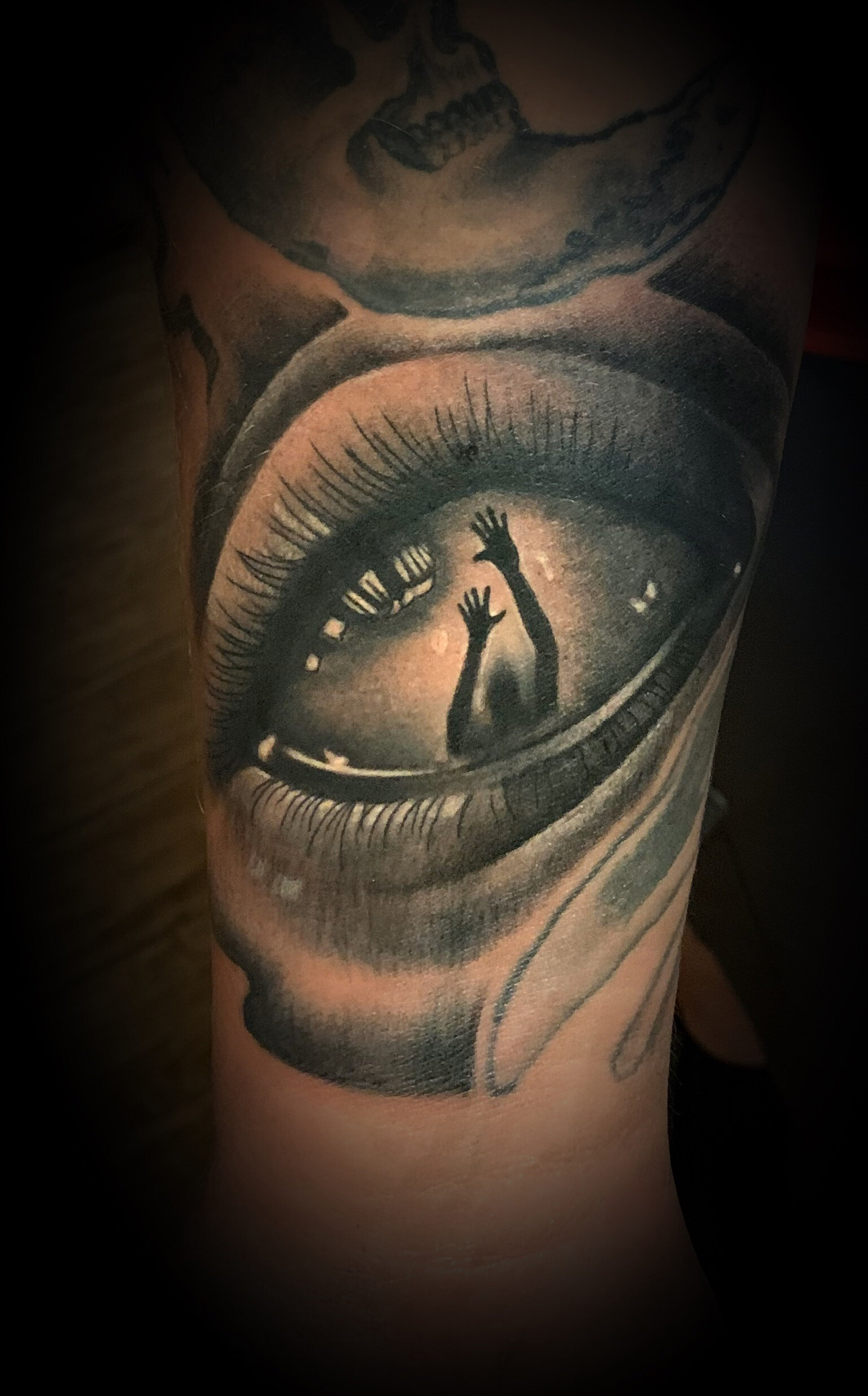 Eye with Silhouette