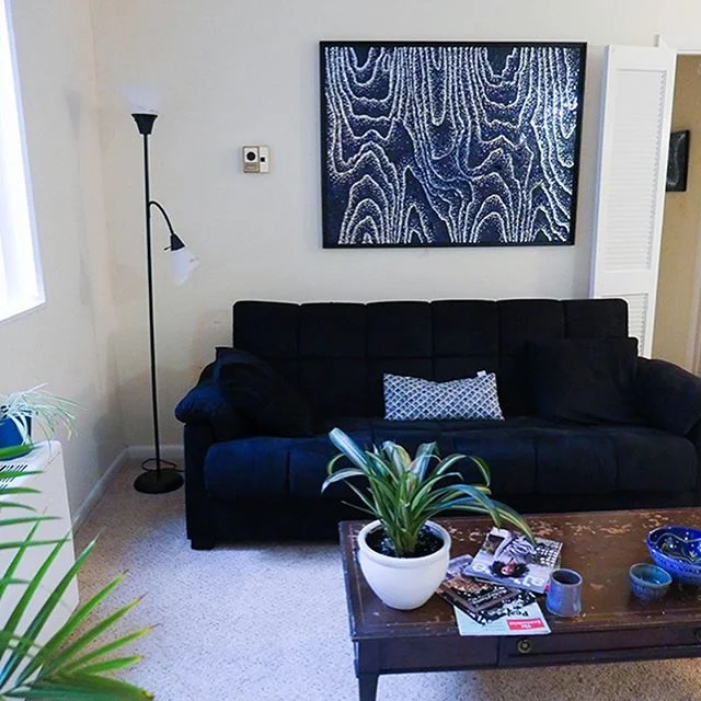 Finally figured out how to hang my big work in the new apartment. 🎉