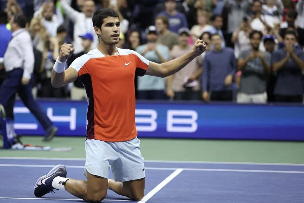 Carlos Alcaraz Battles Past Jannik Sinner To Advance To The Semifinals At The US Open