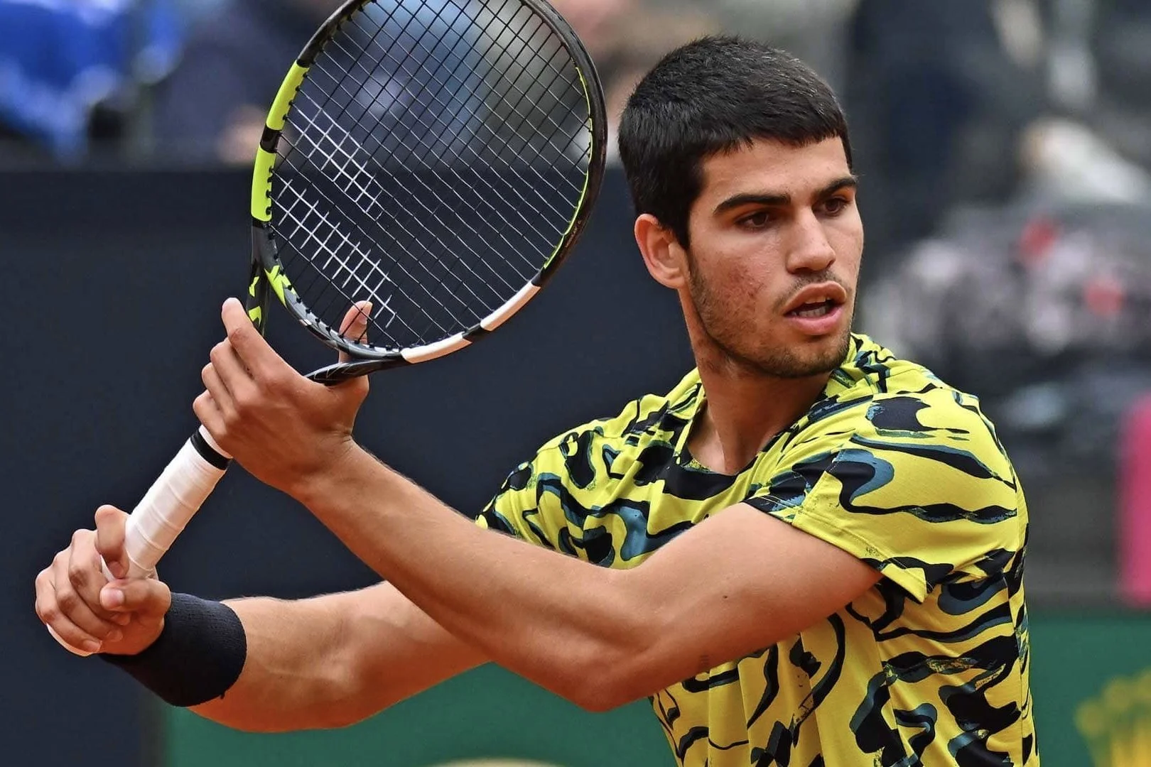 Carlos Alcaraz Powers Through His Opening Match In Rome