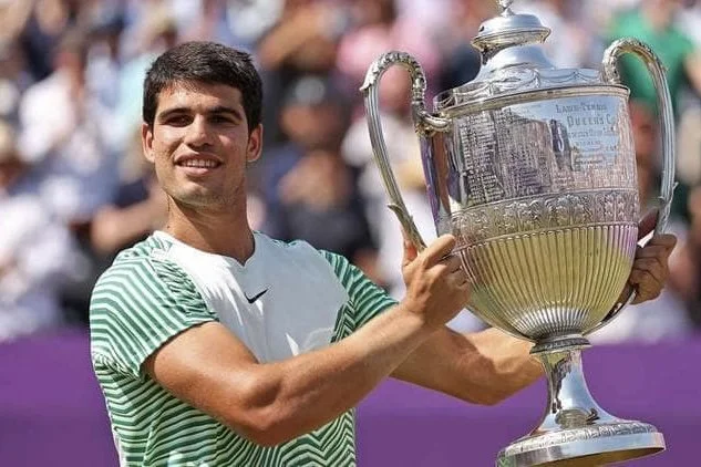 New Champions On Grass!