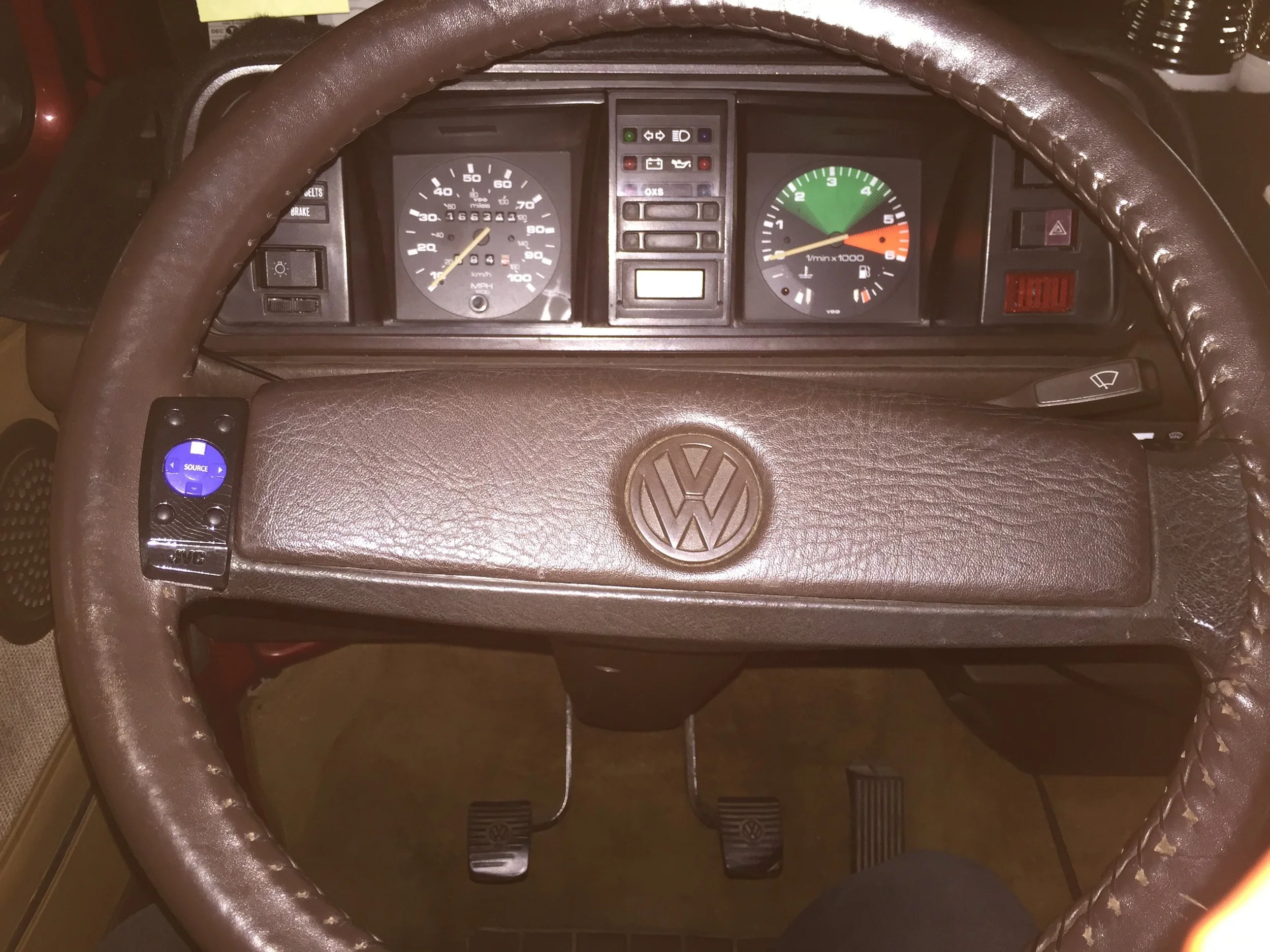 Steering Wheel Remote mod. :)