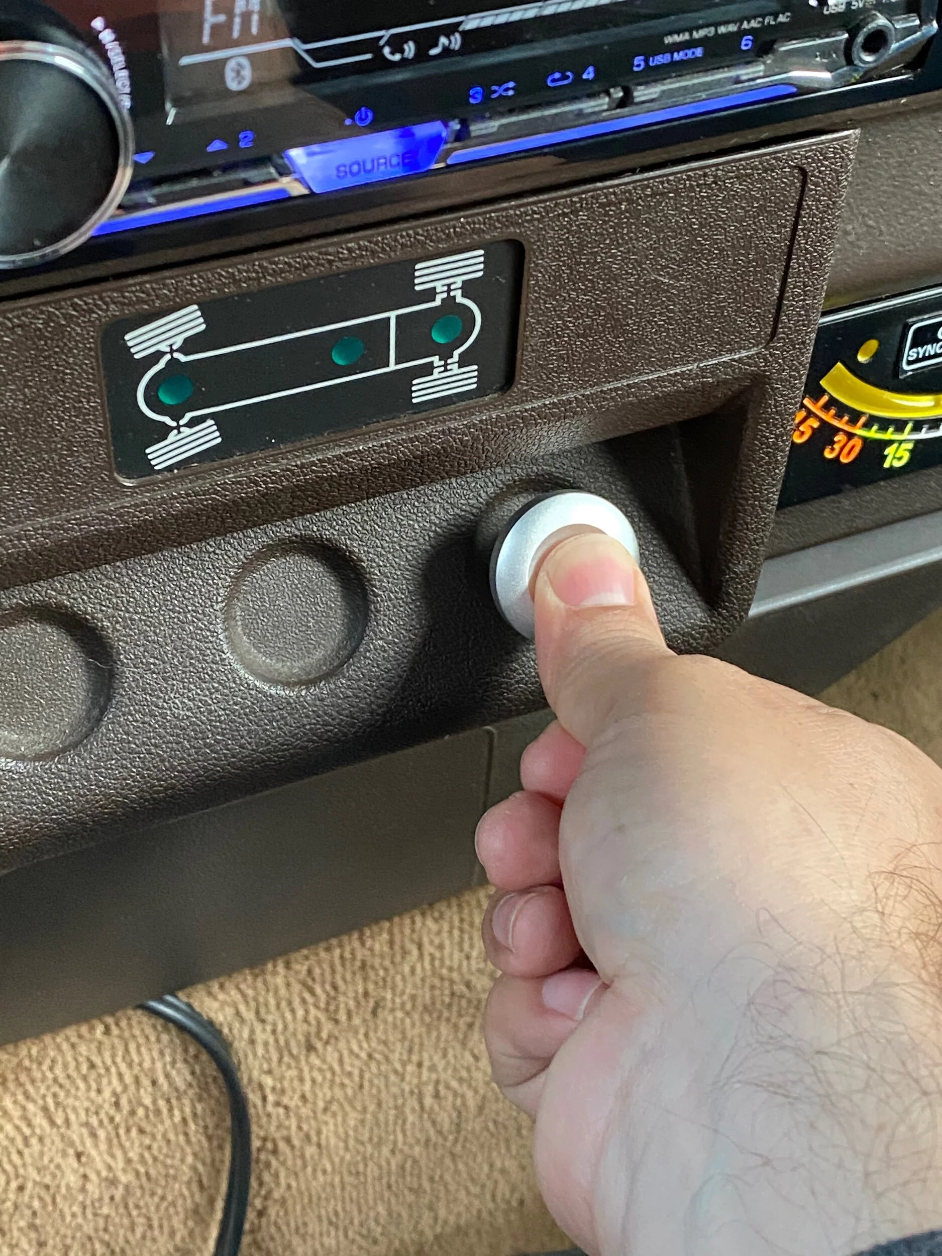 715D3006-B2A5-44AC-9FBB-B9DED2FD546C