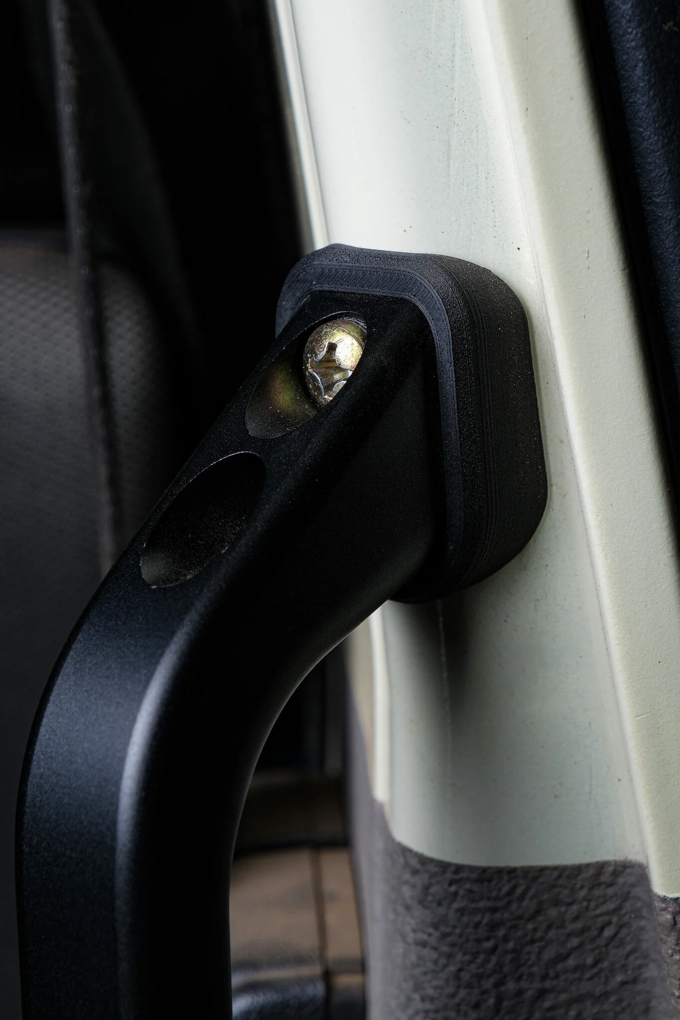 F35918D7-5F19-46FC-831E-0C978904B6FA