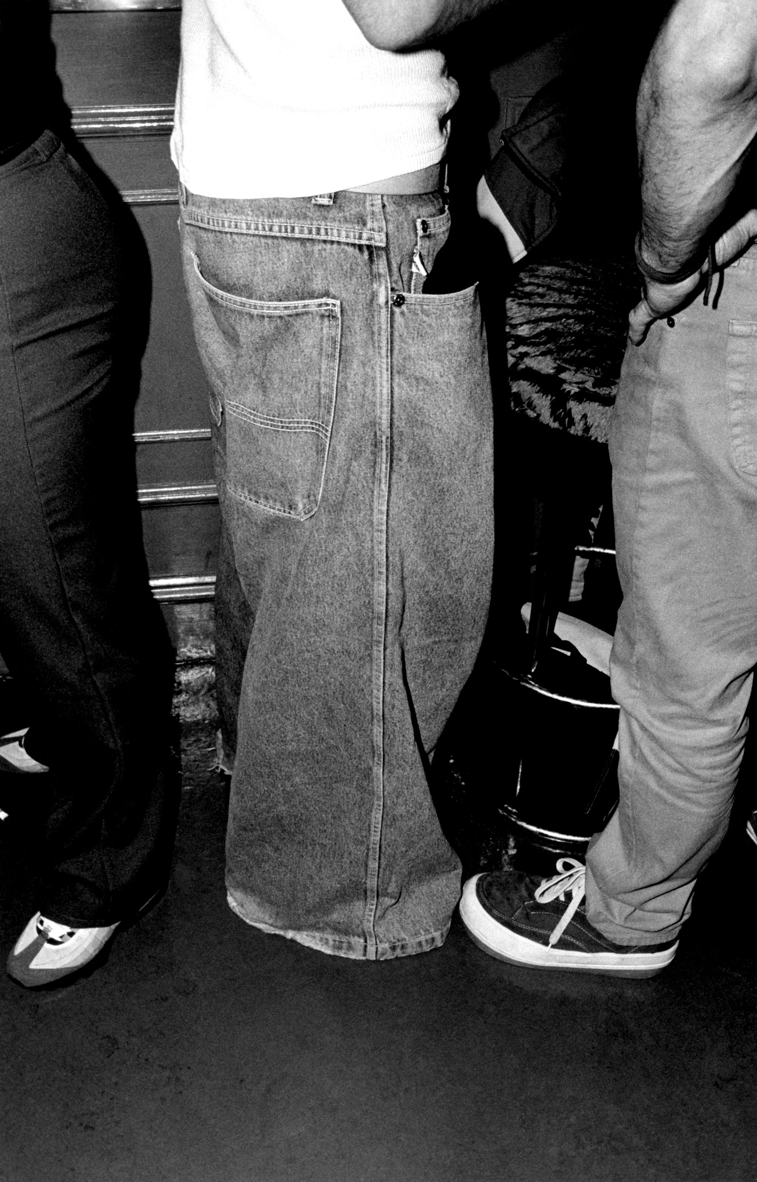 BAGGY JEANS- I love baggy jeans! They are mad comfortable! 