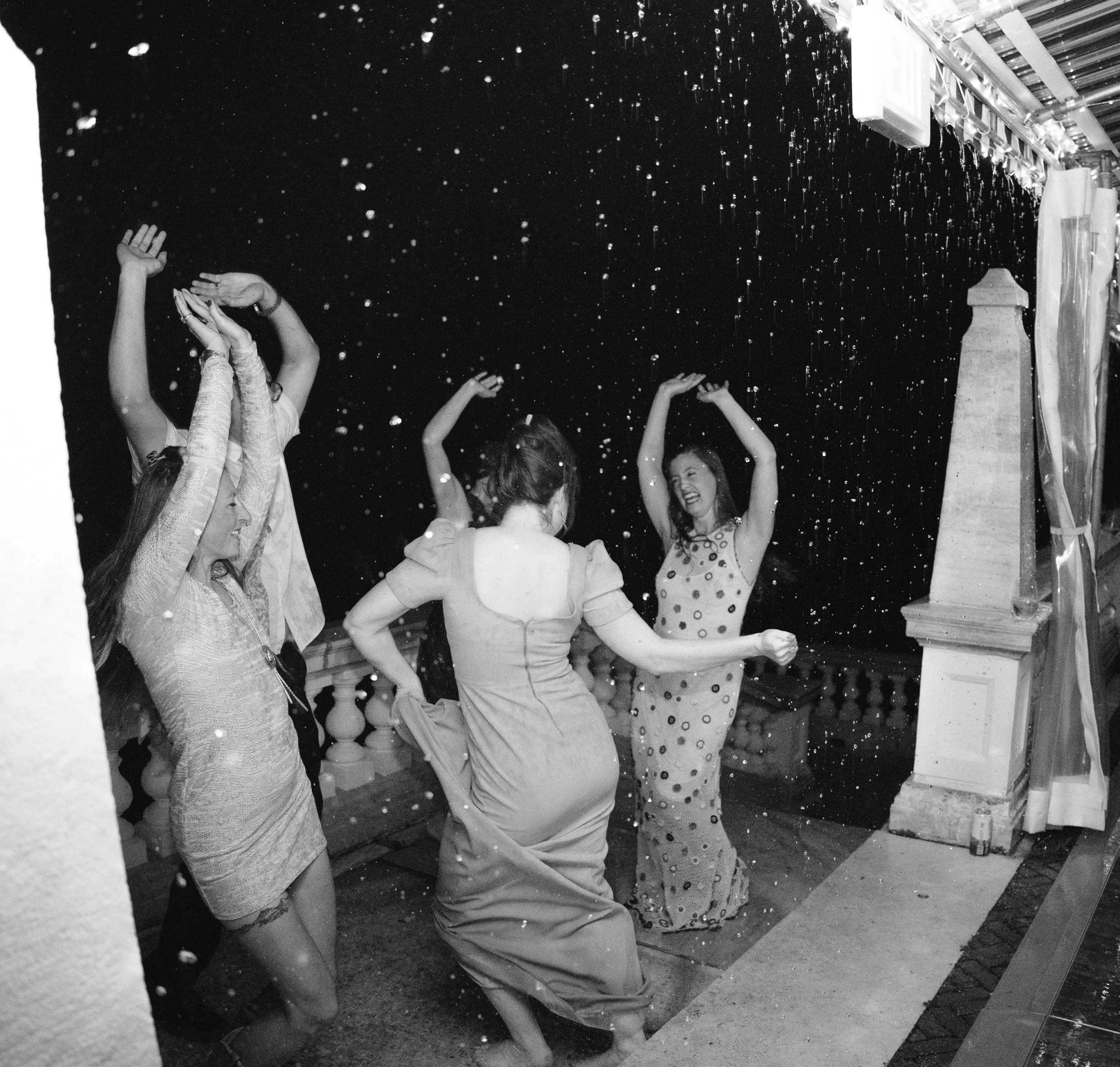 Olya Vysotskaya_artistic  film wedding photographer_048.jpg