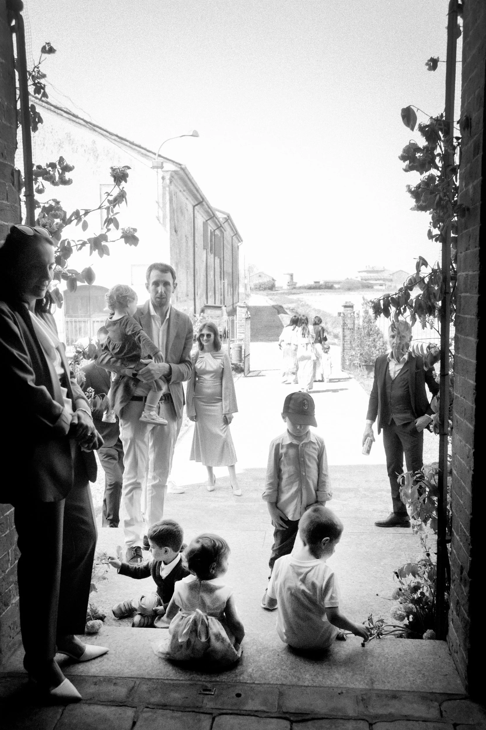 Olya Vysotskaya_artistic  film wedding photographer_067.jpg