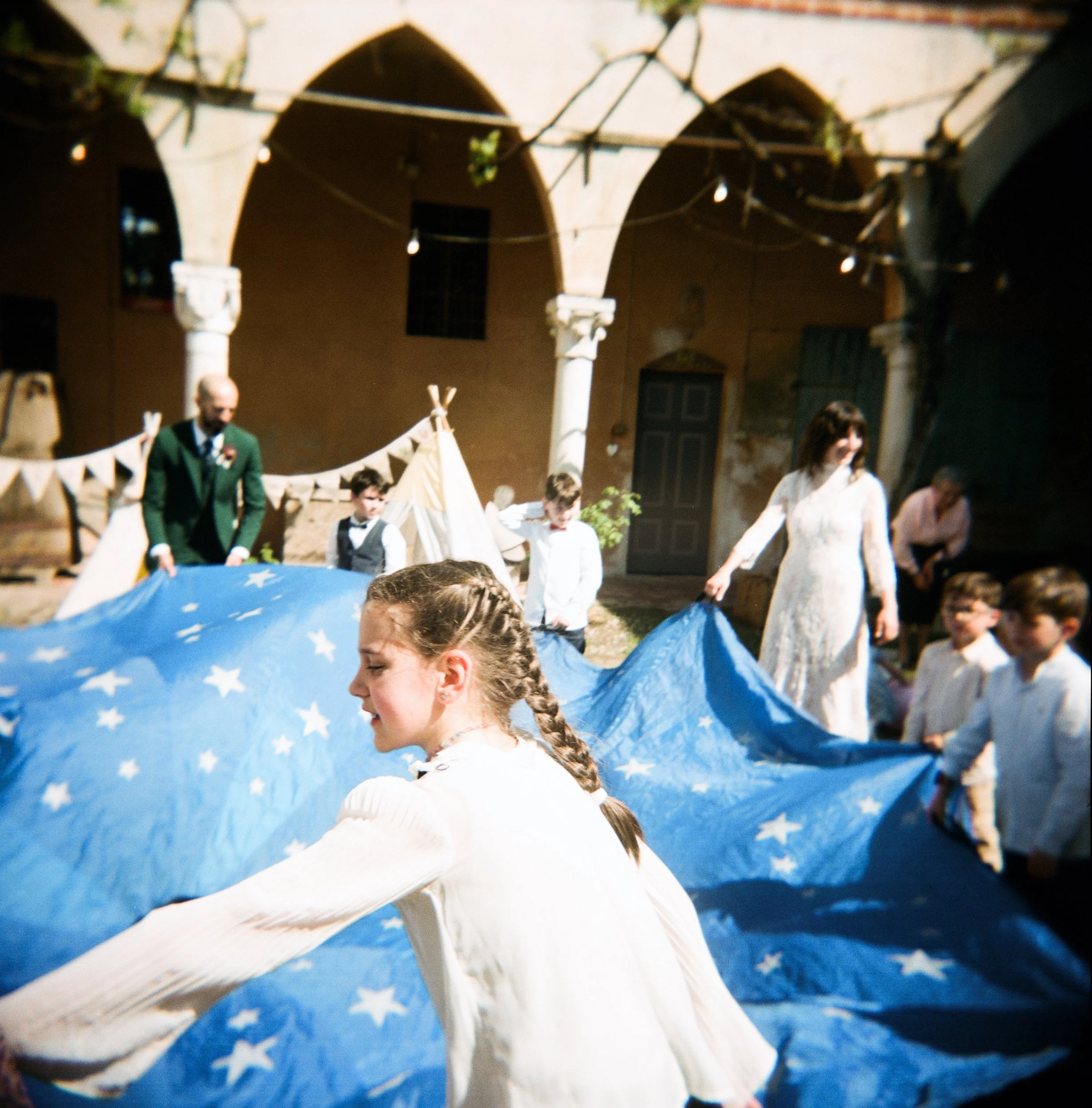 Olya Vysotskaya_artistic  film wedding photographer_080.jpg