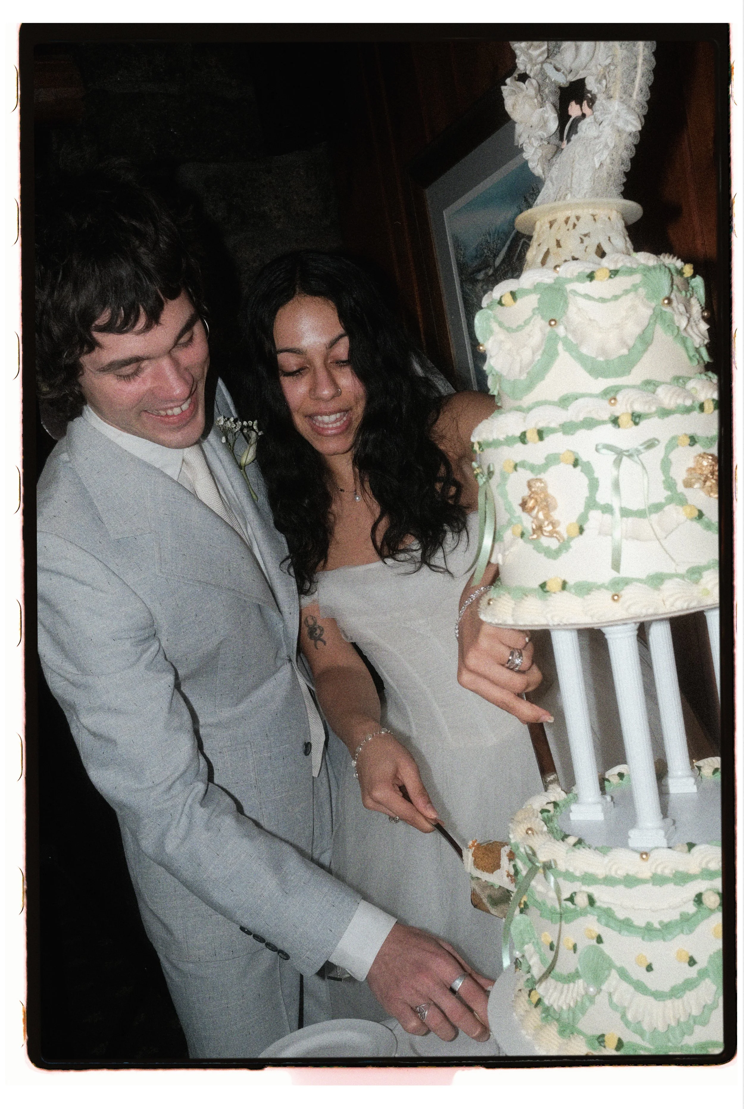 The Richters_alternative wedding photographers_012.jpg