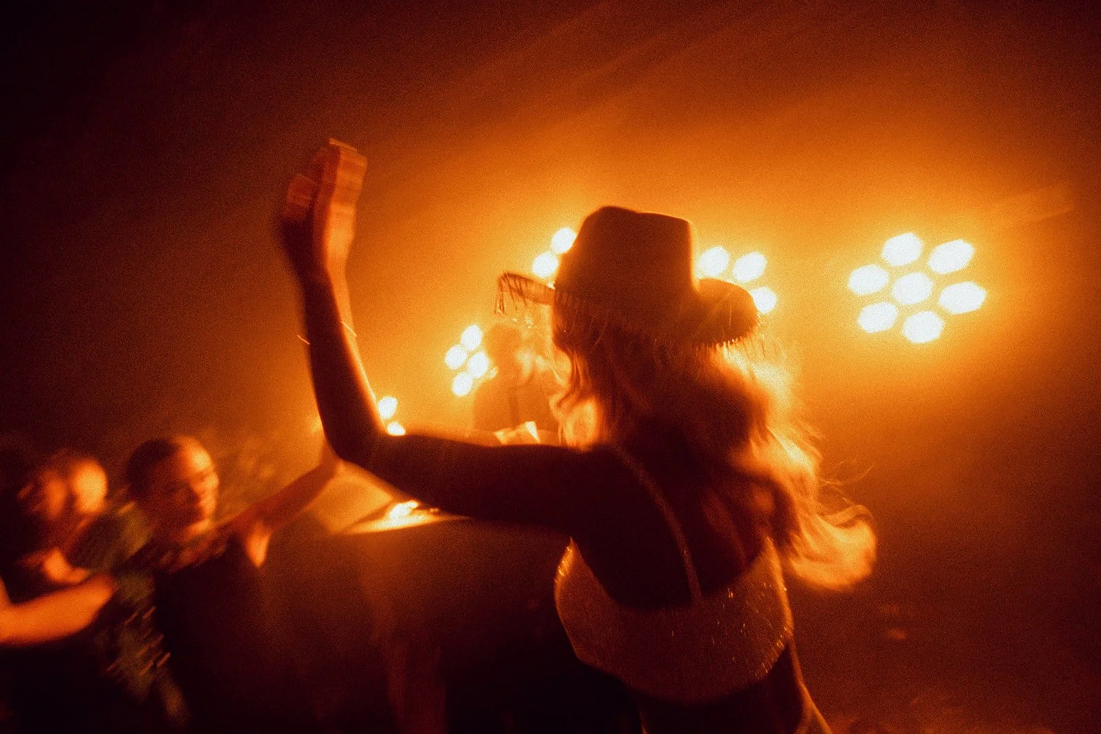 The Richters_alternative wedding photographers_019.jpg