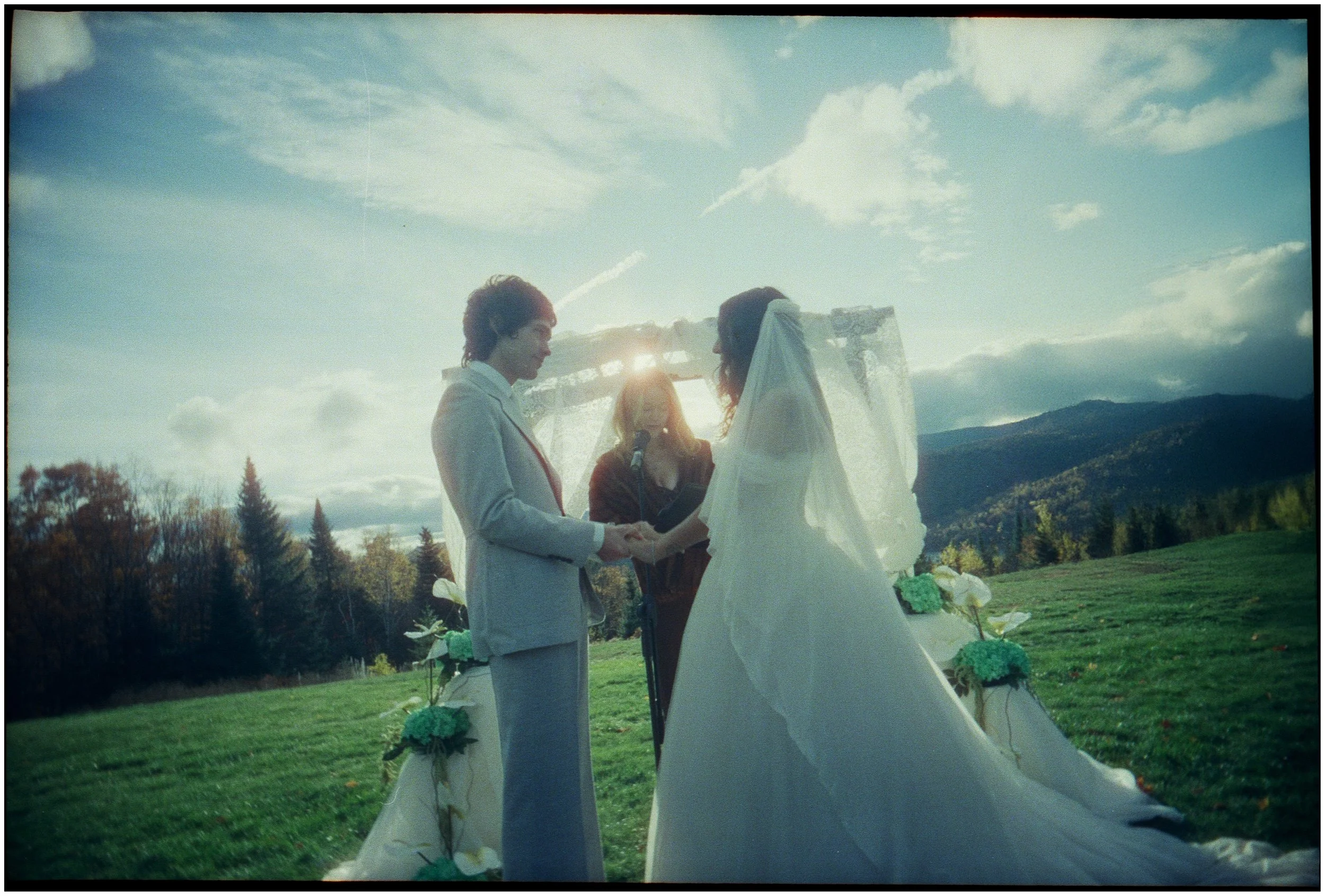 The Richters_alternative wedding photographers_026.jpg