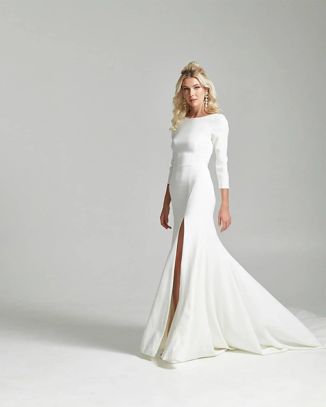 Rebecca Schoneveld is a modern bridal designer and her new 2020 bridal collection can be found at Arizona bridal shop Neue Bride in Mesa, Arizona!