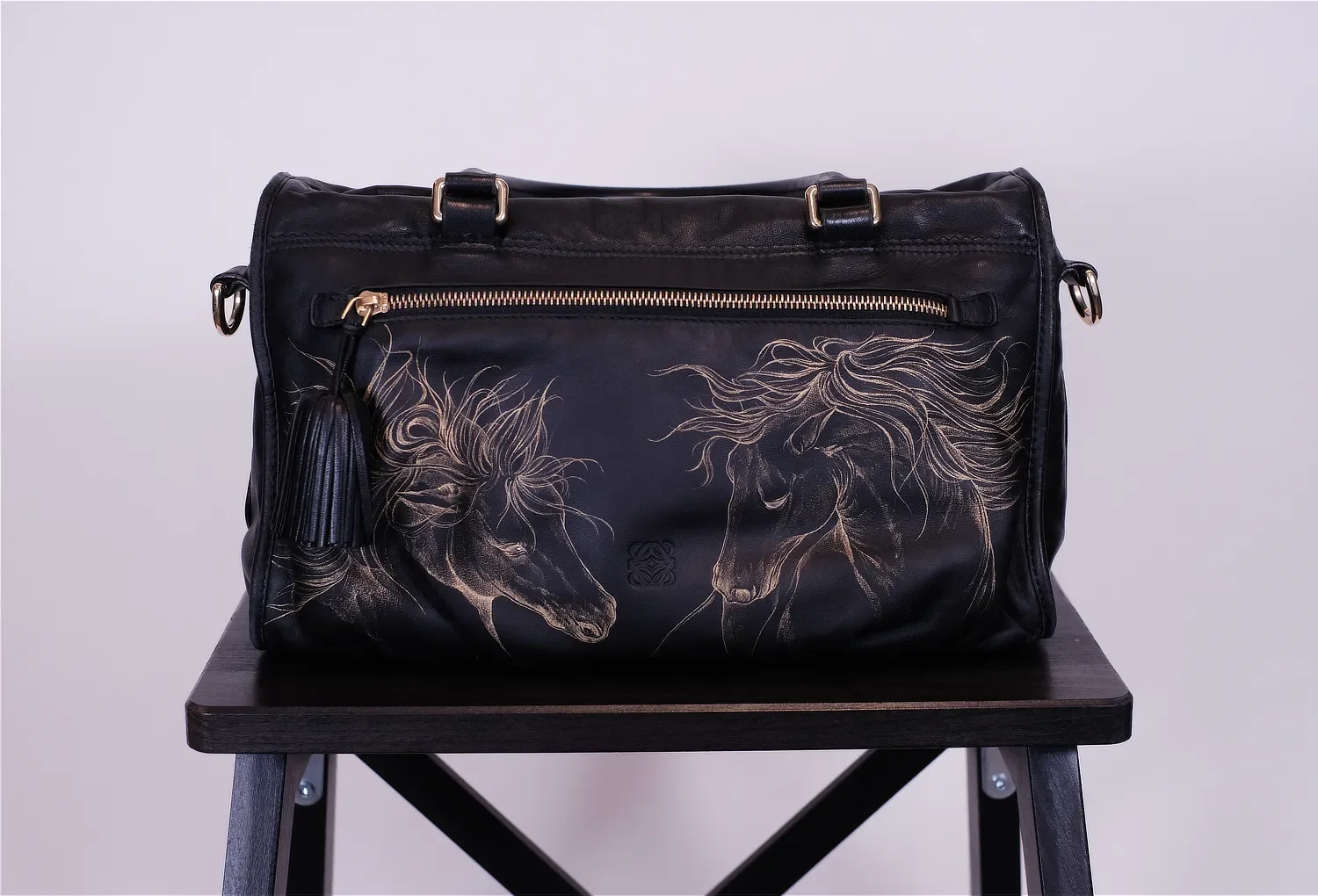 tattoo-loewe-bag1.webp