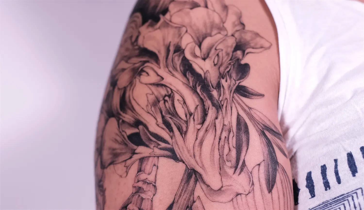fineline-tattoo-vegetables22.webp
