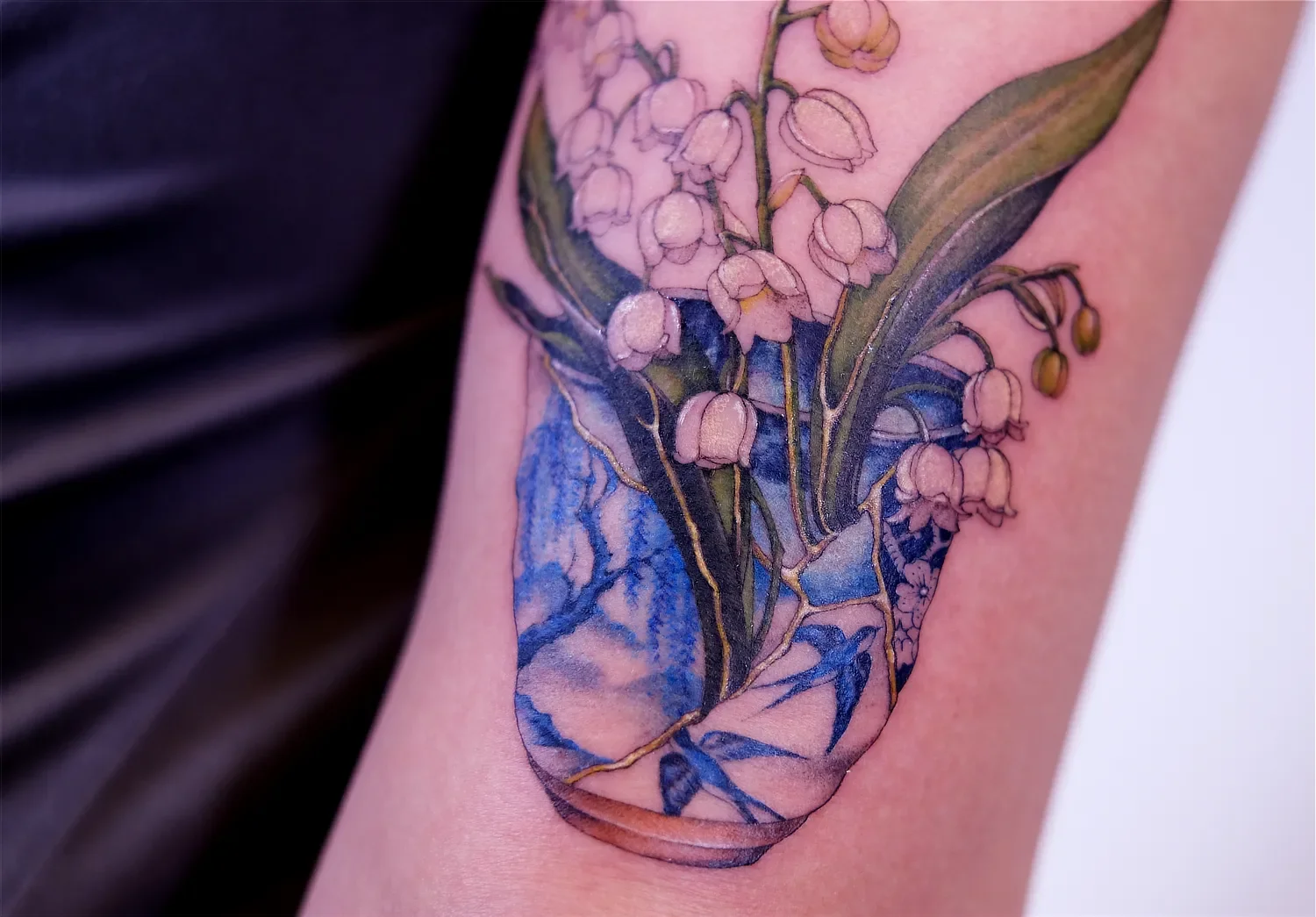 fineline-tattoo-teacup5.webp